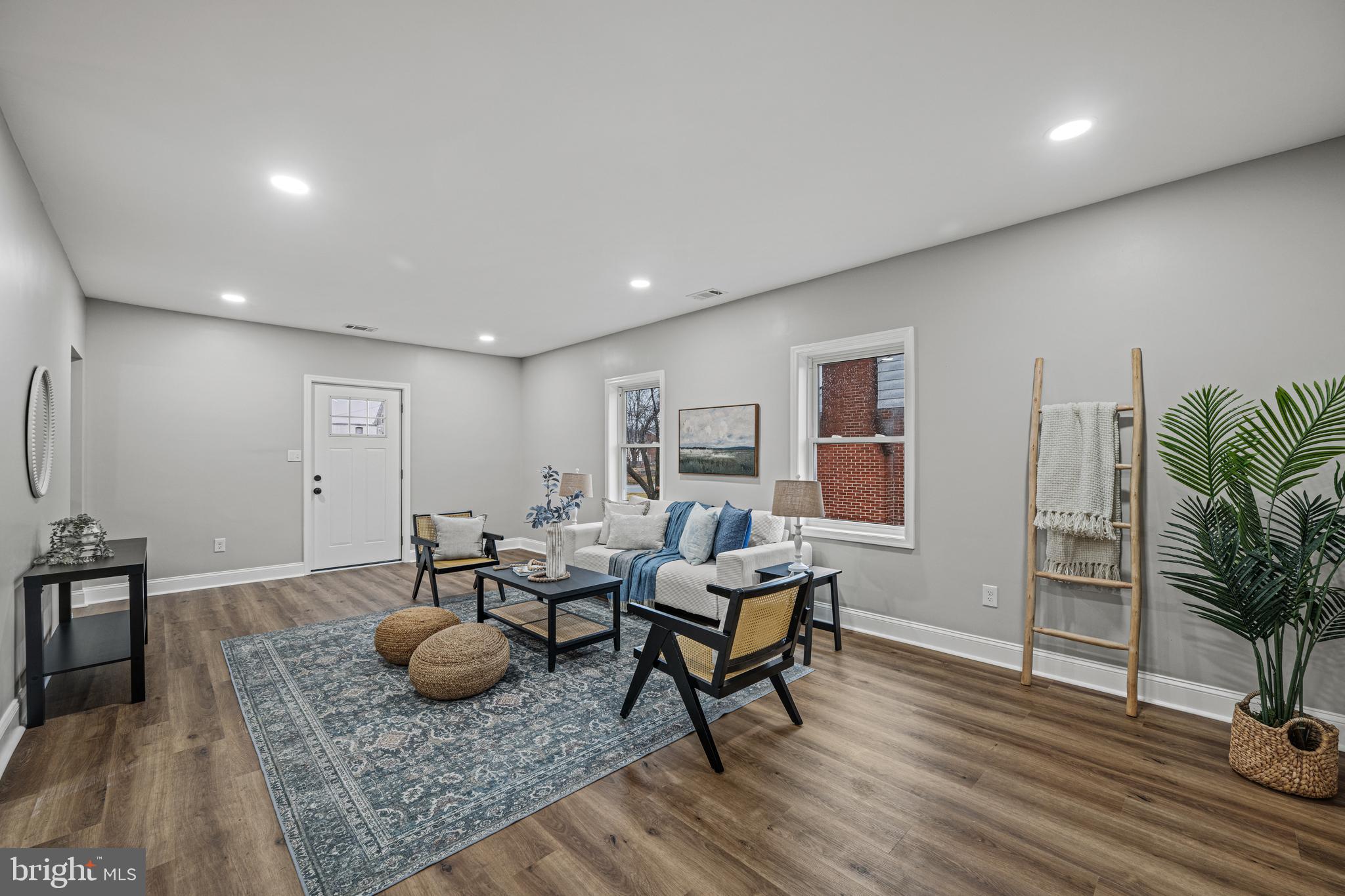 HAGERSTOWN - Residential