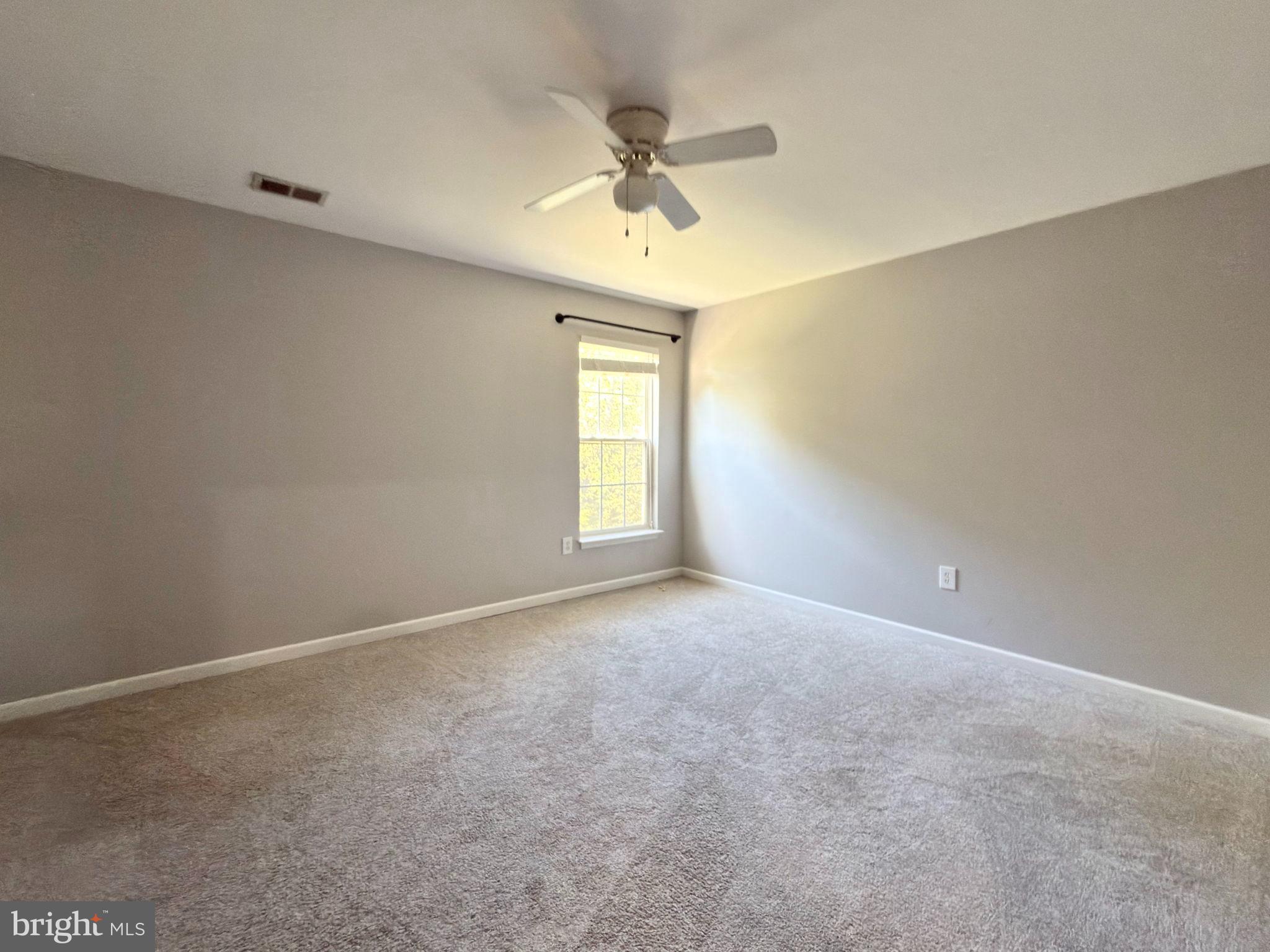 APPLE GROVE - Residential Lease