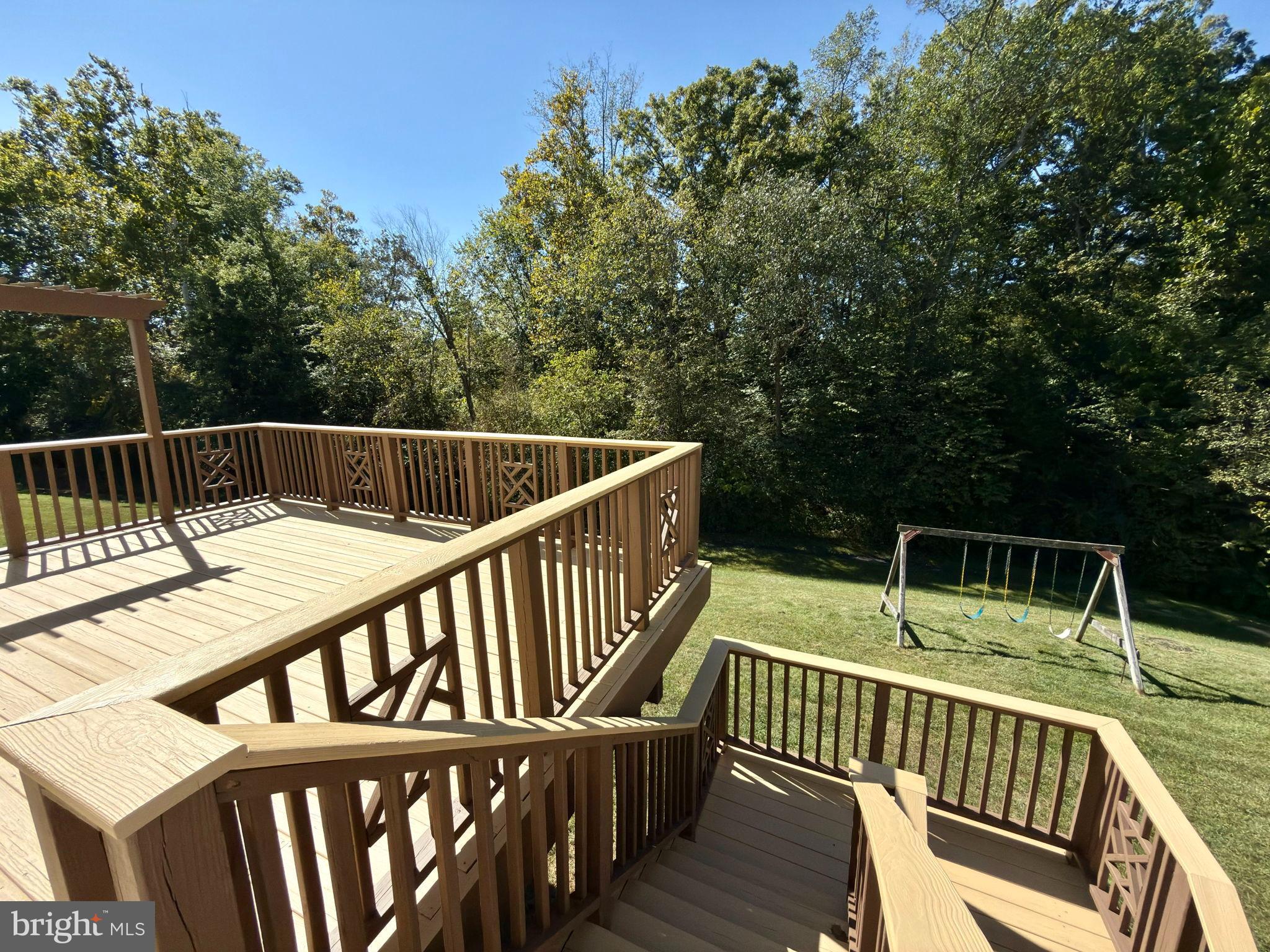 APPLE GROVE - Residential Lease