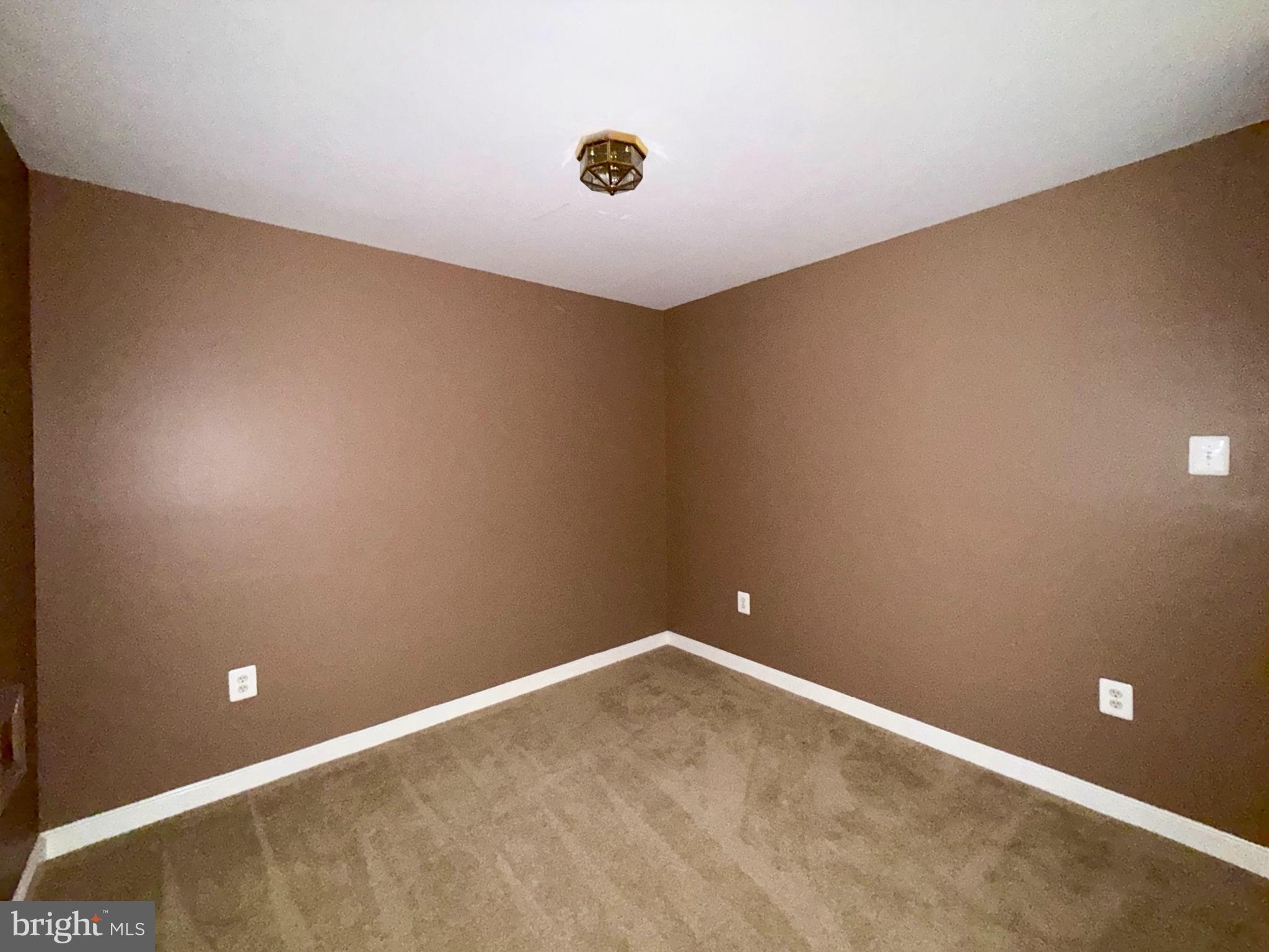 APPLE GROVE - Residential Lease