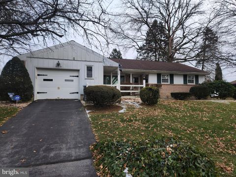 3116 LINDA LANE SINKING SPRING PA 19608