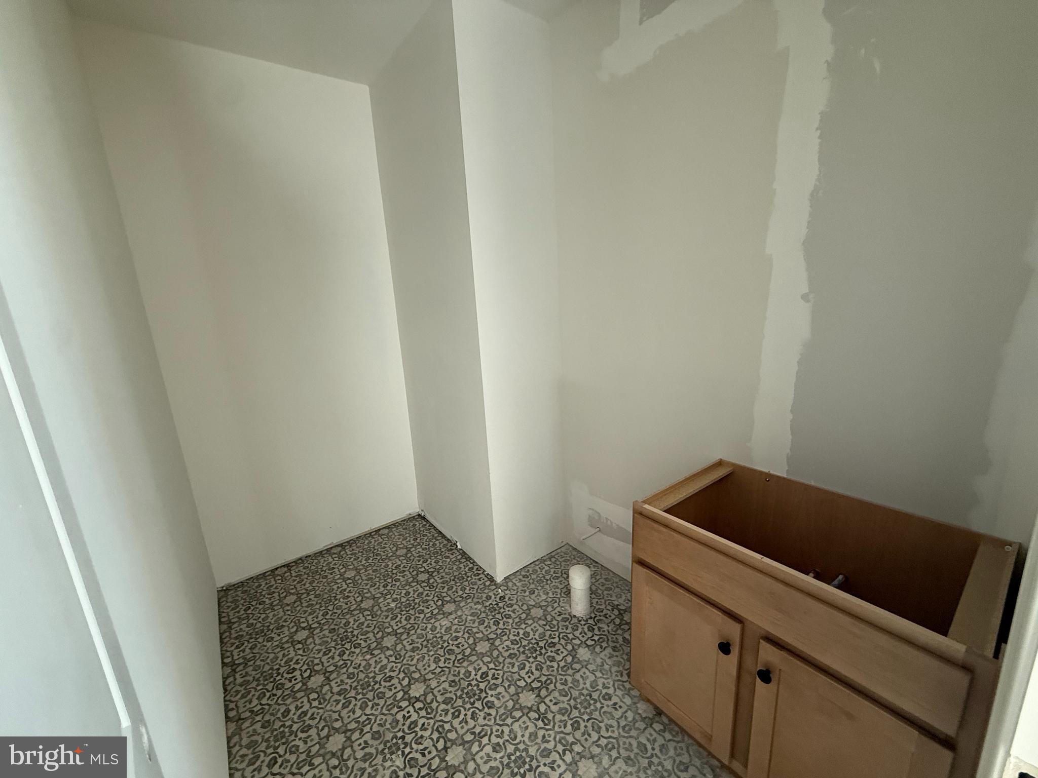 SHADY LANE ESTATES - Residential