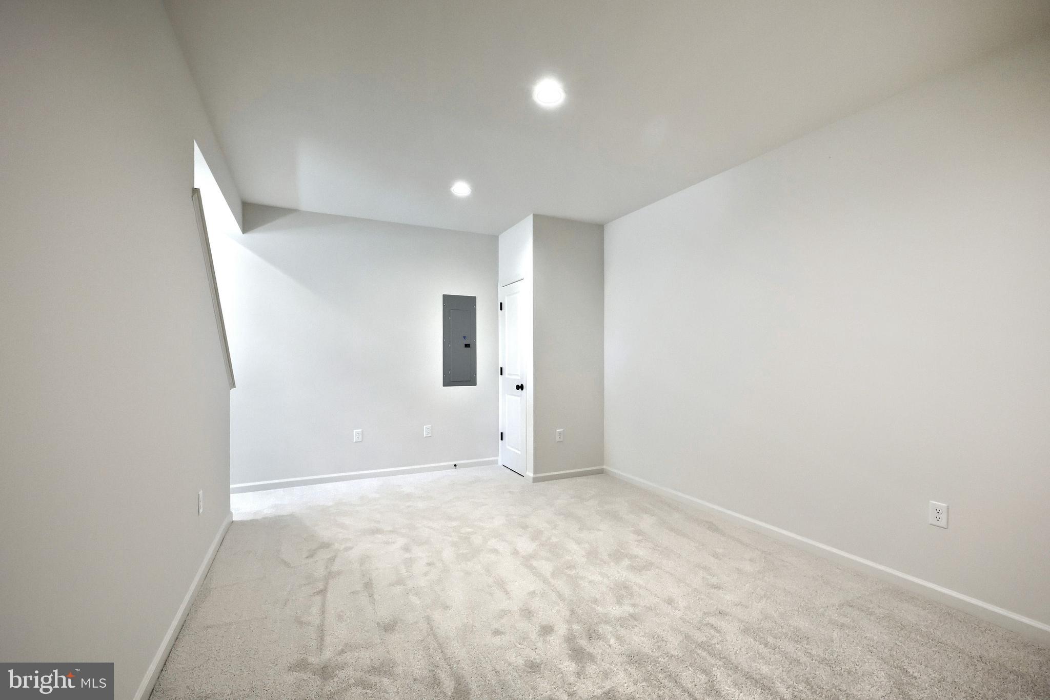 SHADY LANE ESTATES - Residential