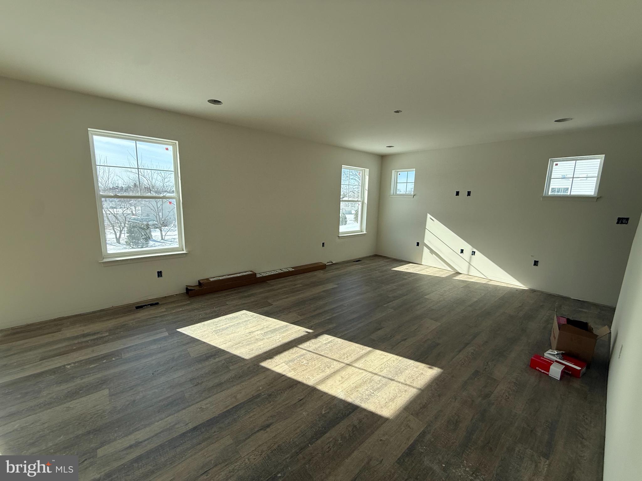 SHADY LANE ESTATES - Residential