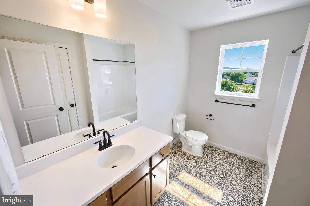 SHADY LANE ESTATES - Residential