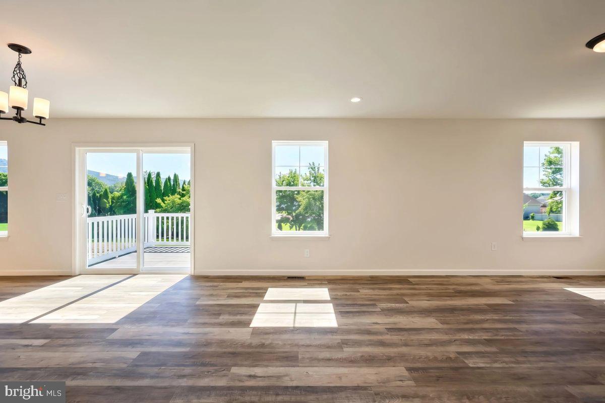 SHADY LANE ESTATES - Residential