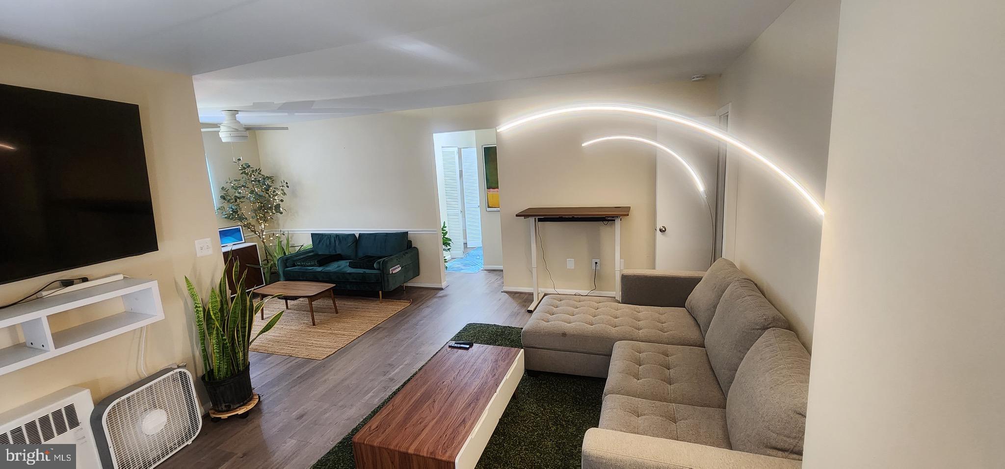 VILLAGE GREEN - Residential Lease