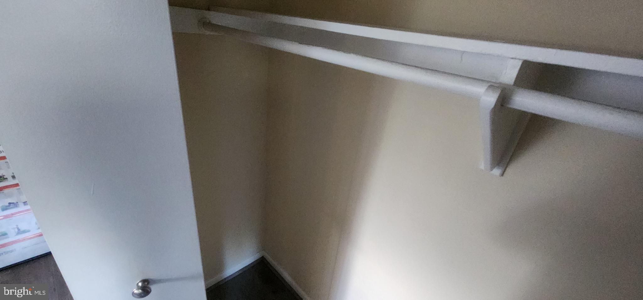 VILLAGE GREEN - Residential Lease