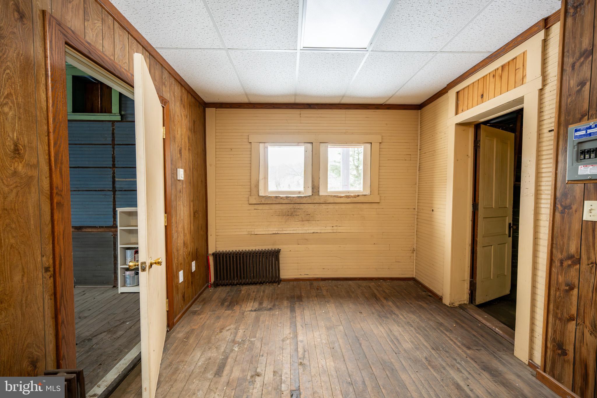 GRANTSVILLE - Residential