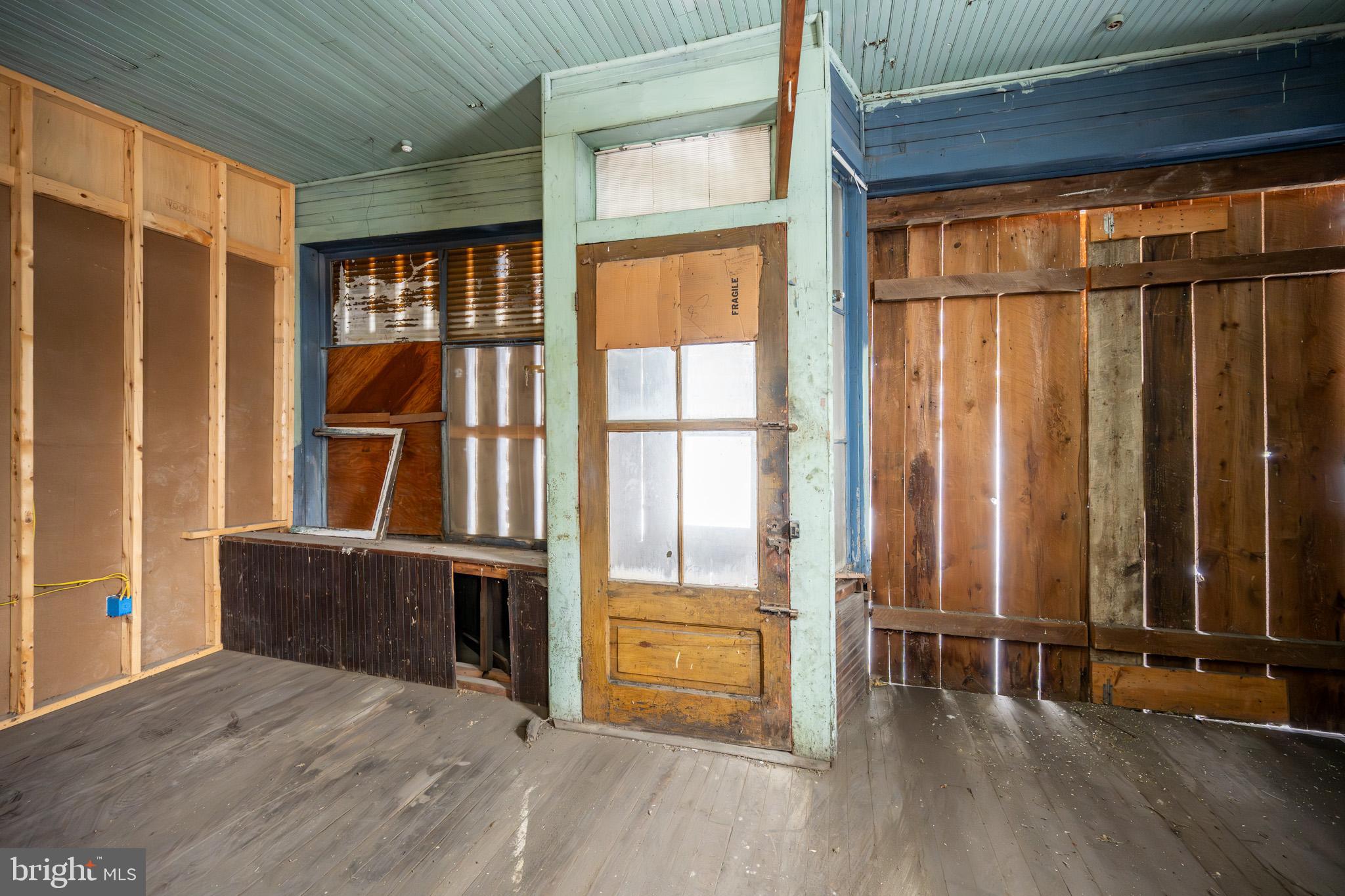 GRANTSVILLE - Residential