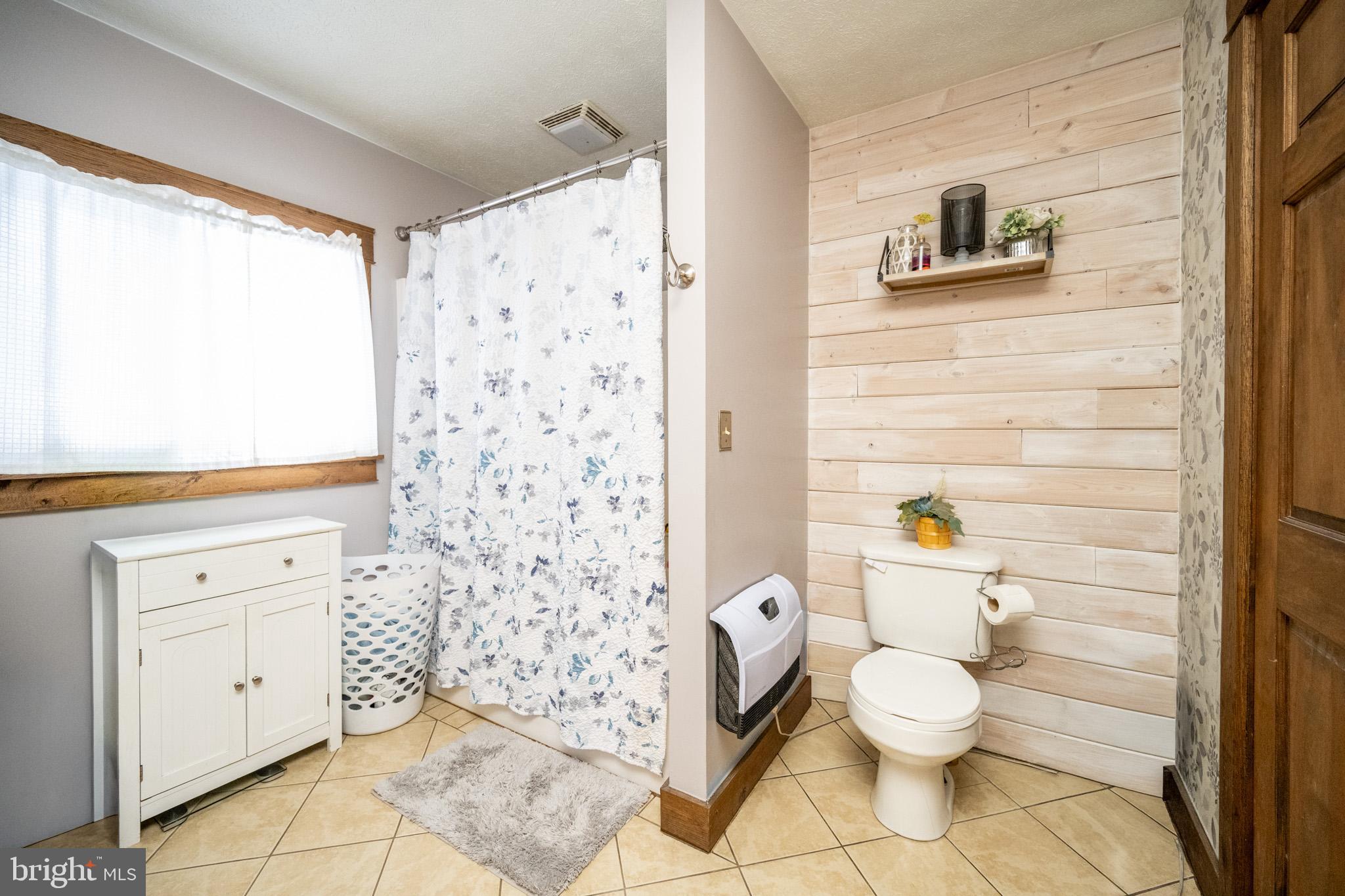 GRANTSVILLE - Residential