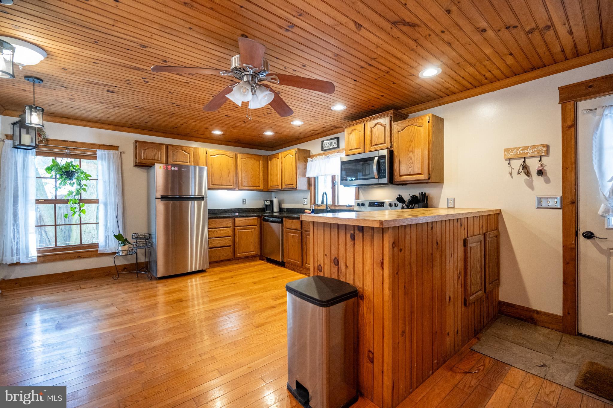 GRANTSVILLE - Residential