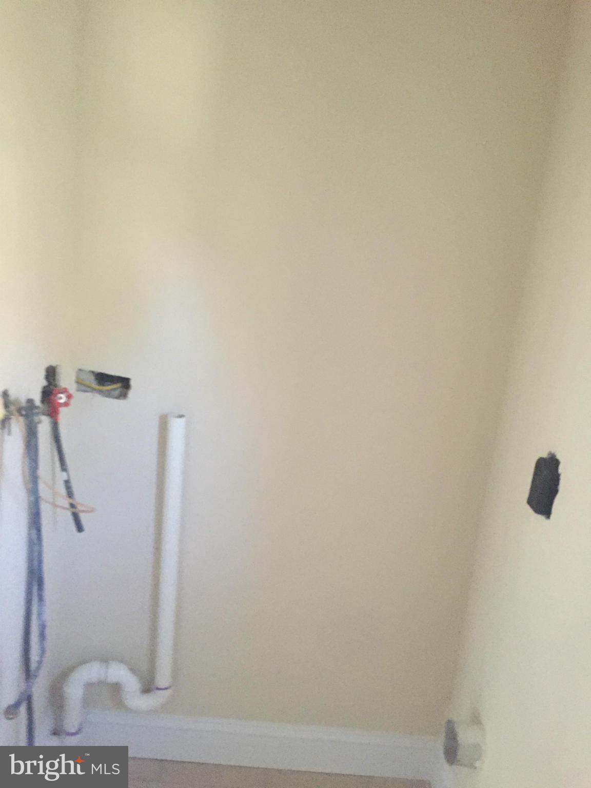 CLINTON - Residential