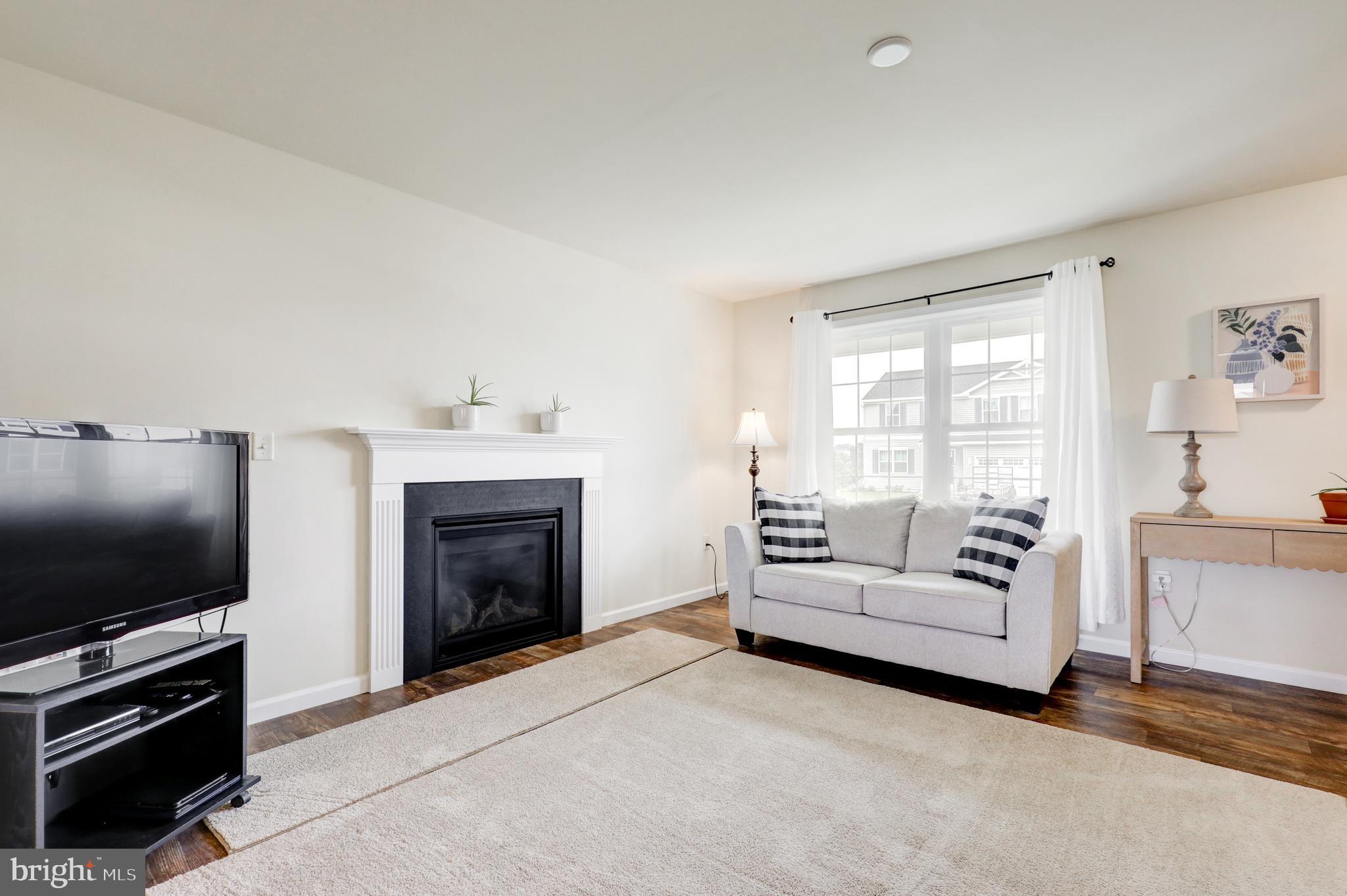 413 DARLINGTON COURT