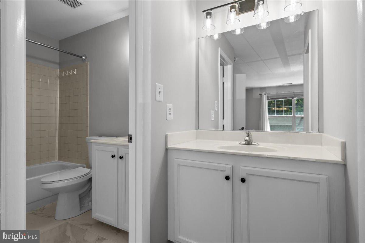 PARCRESTON - Residential