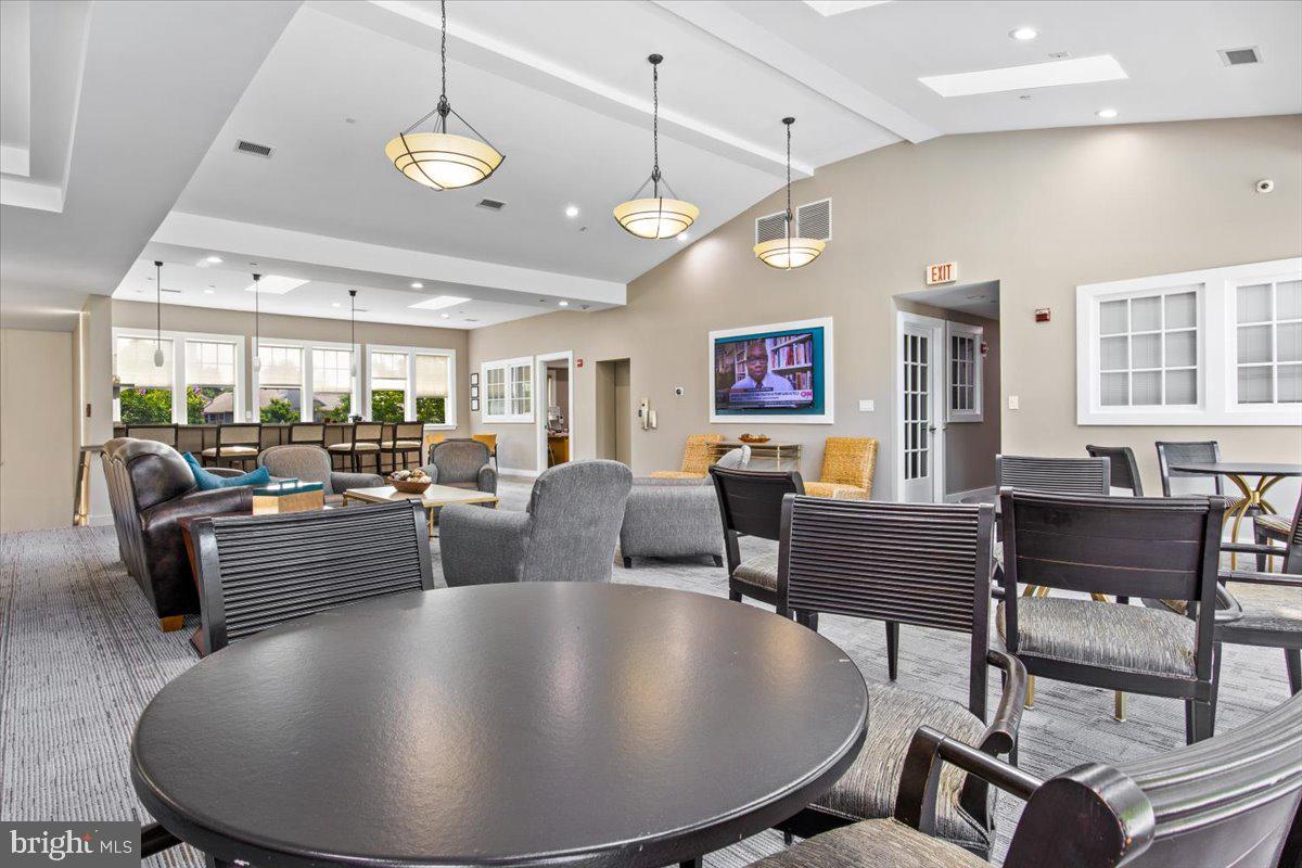 PARCRESTON - Residential