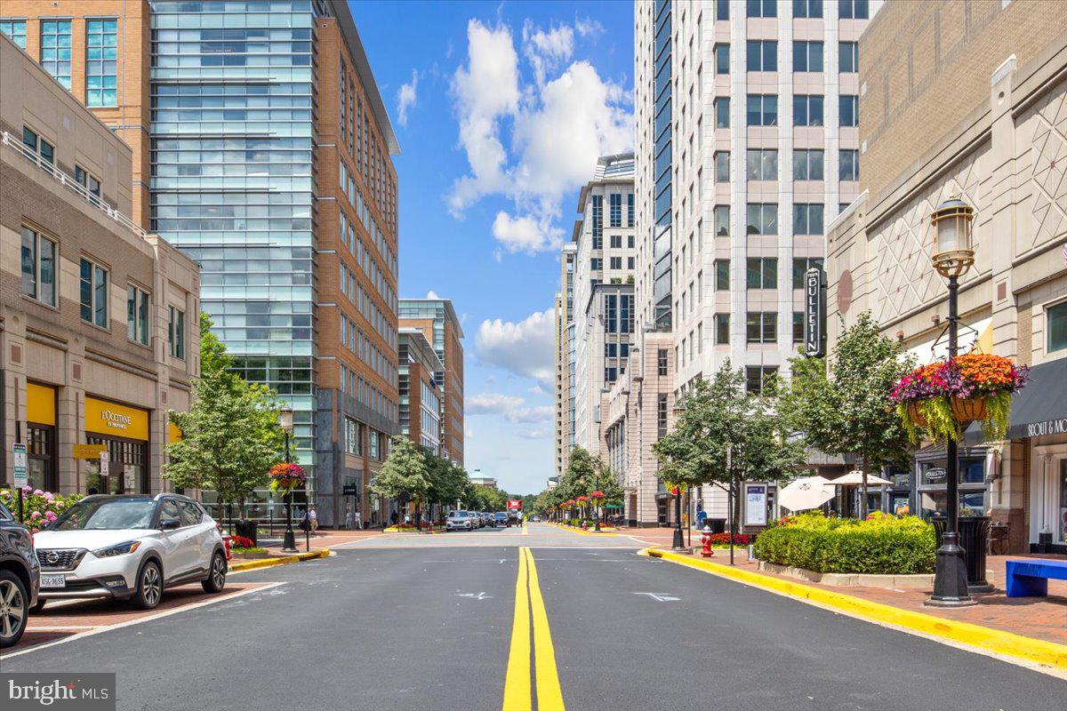 PARCRESTON - Residential