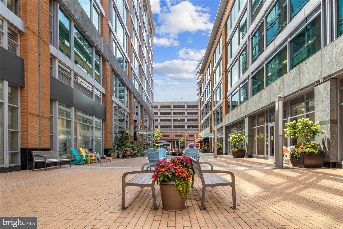 PARCRESTON - Residential