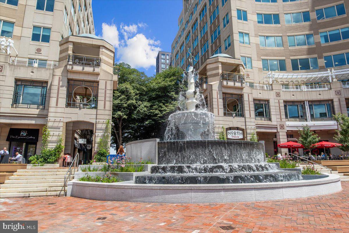 PARCRESTON - Residential