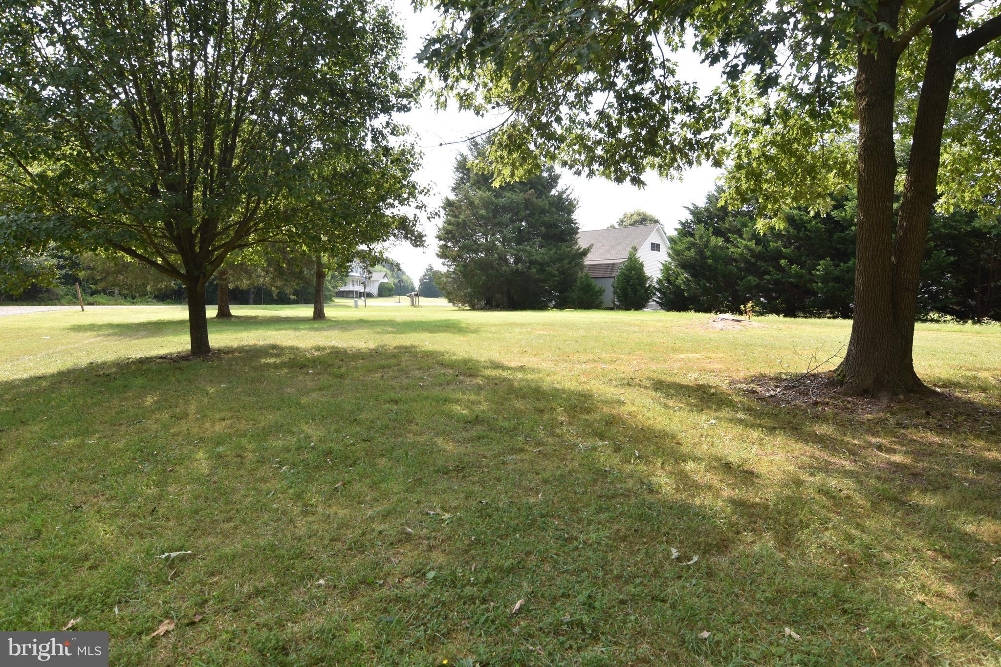 WEST AMANDIANA ESTATES - Residential