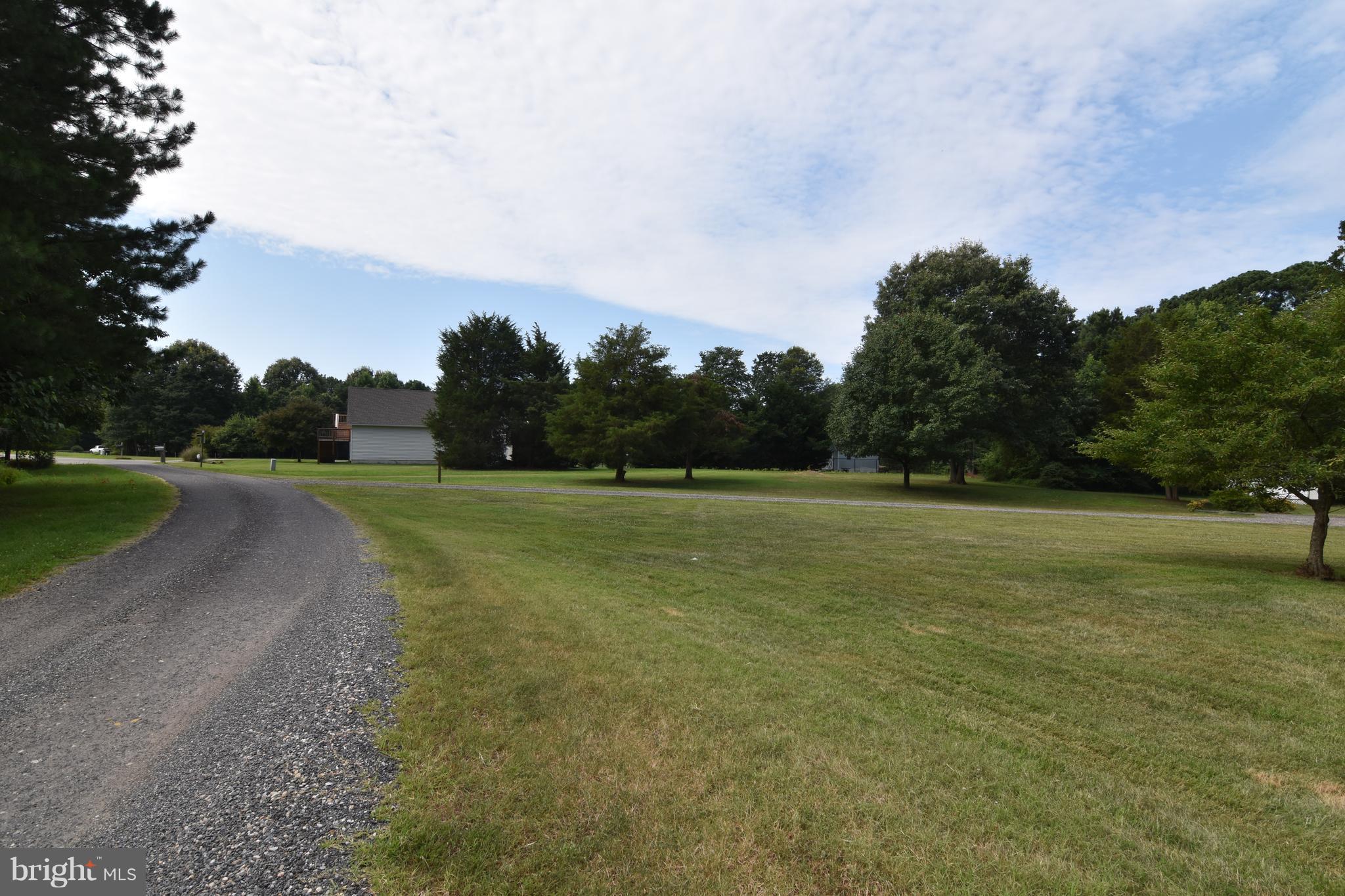 WEST AMANDIANA ESTATES - Residential