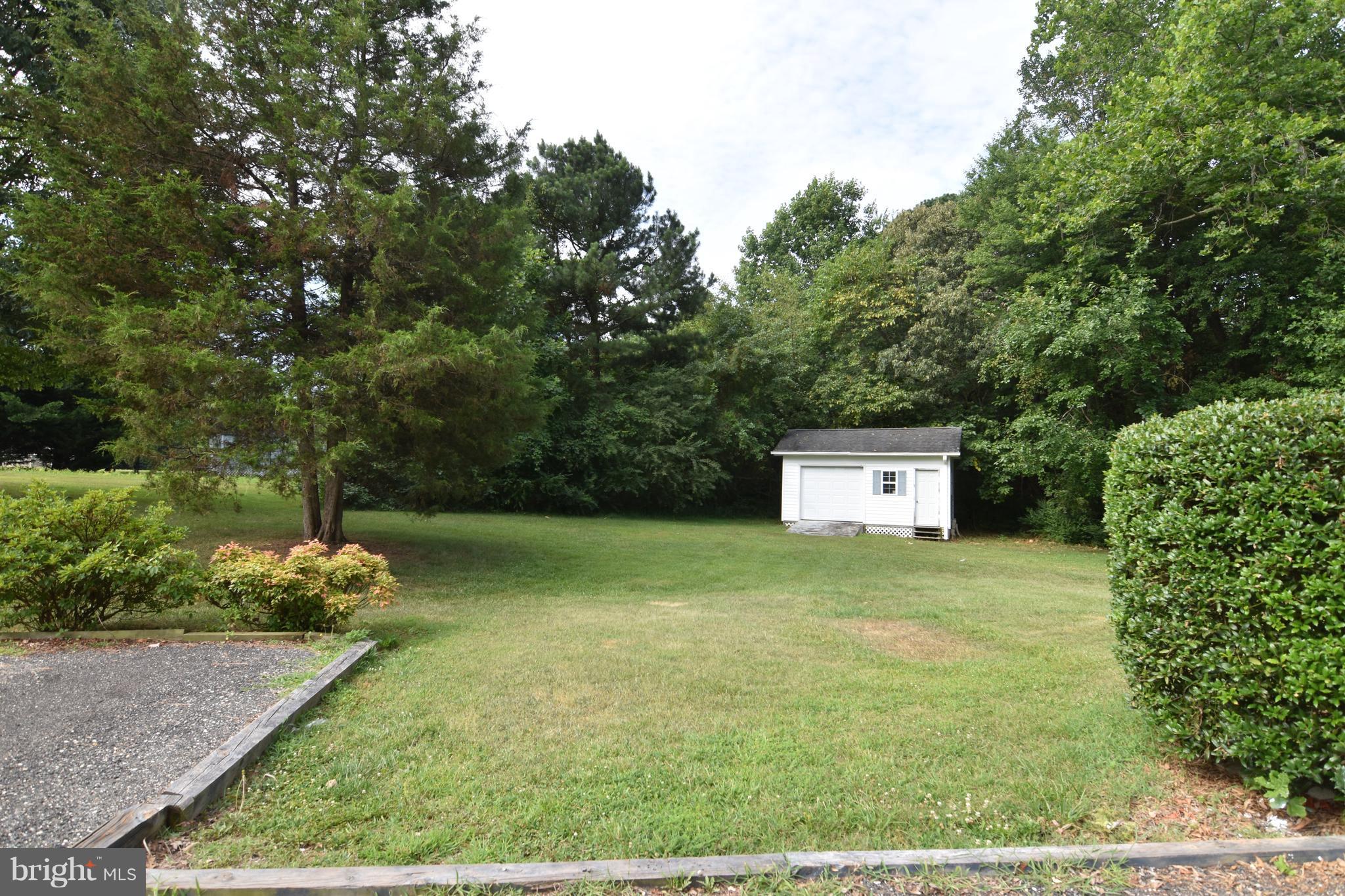 WEST AMANDIANA ESTATES - Residential