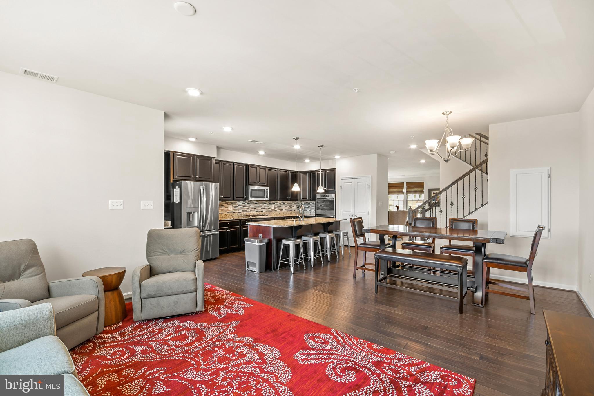 JEFFERSON PLACE - Residential