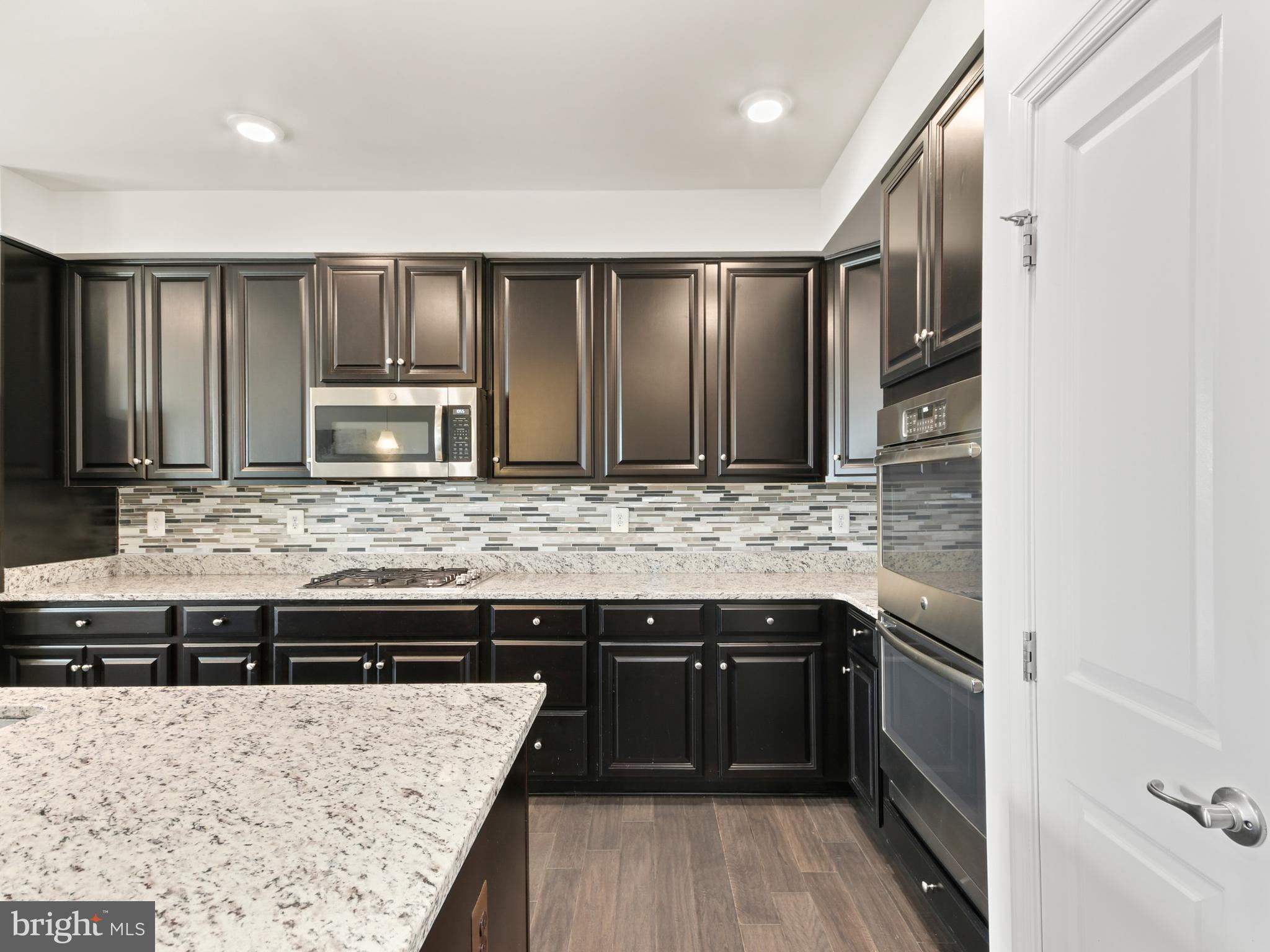 JEFFERSON PLACE - Residential