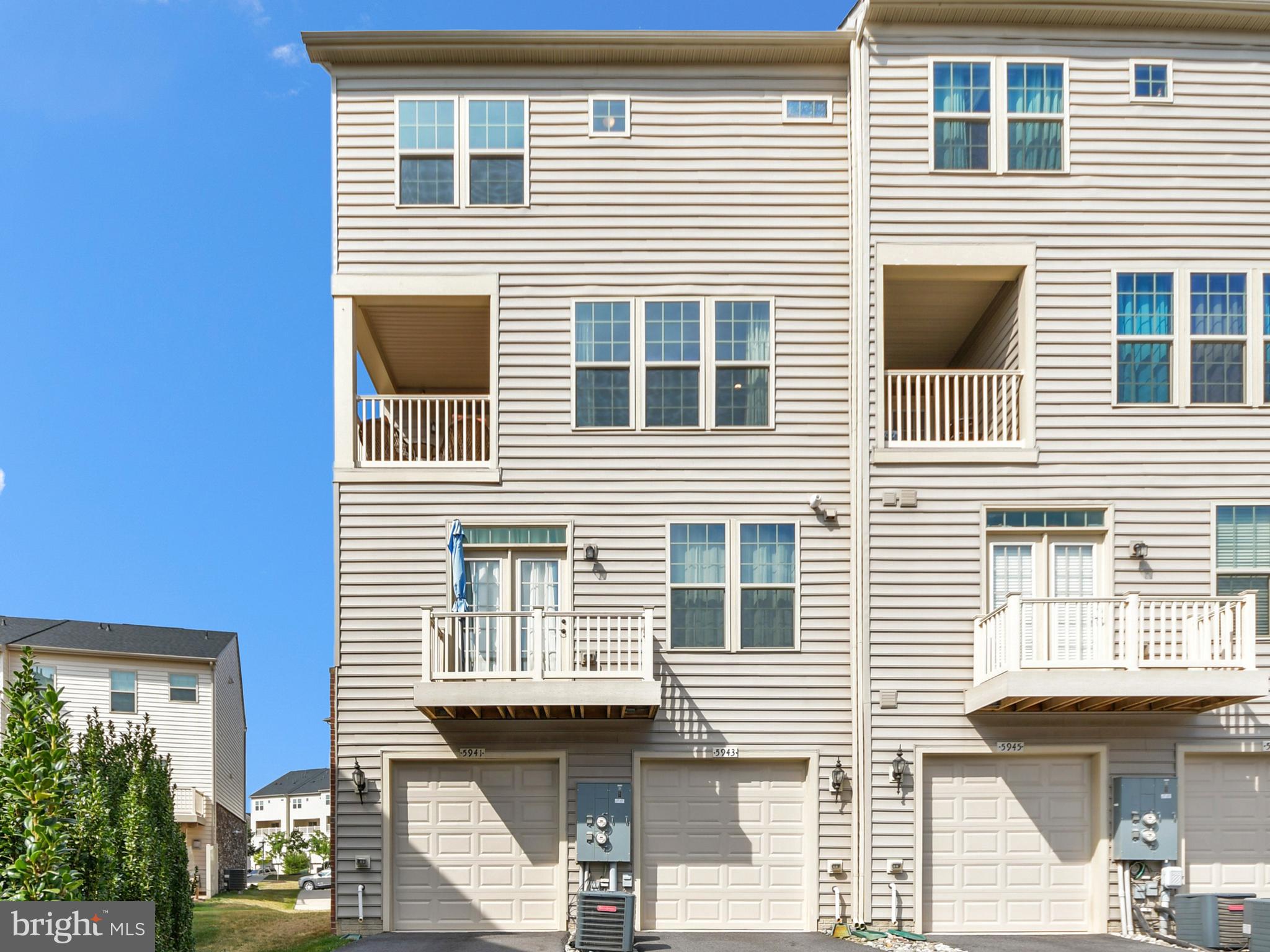 JEFFERSON PLACE - Residential