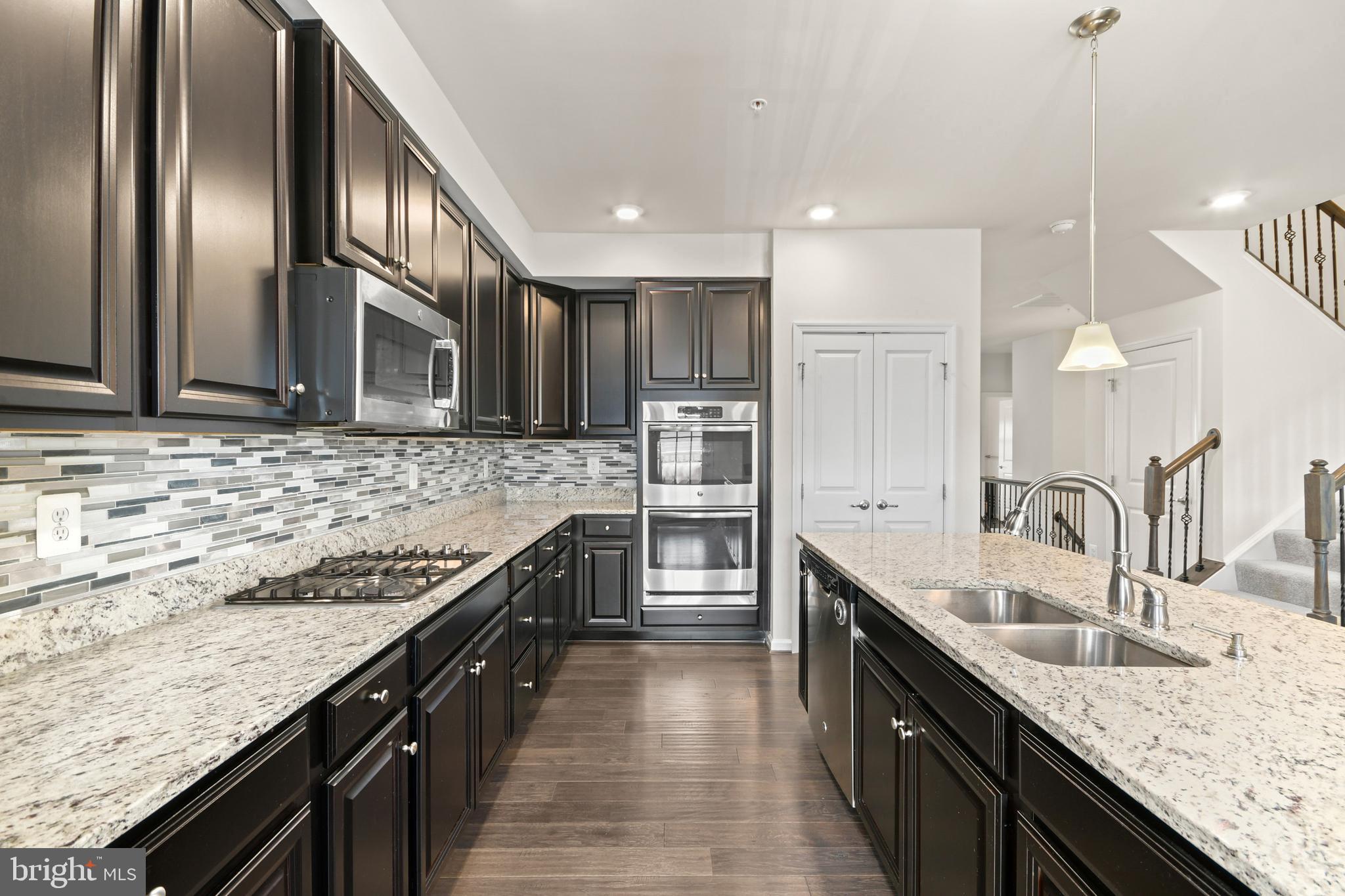 JEFFERSON PLACE - Residential