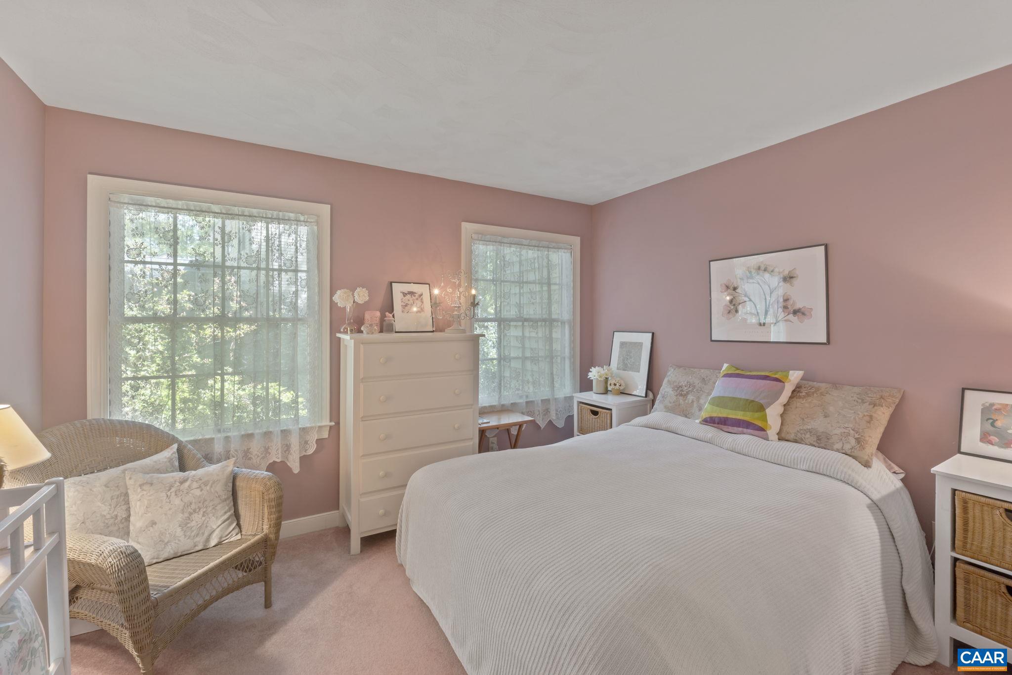 LAKE MONTICELLO - Residential