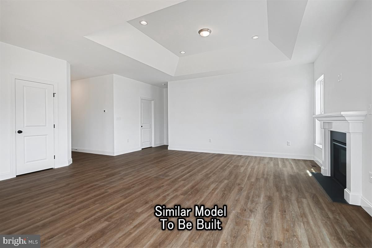 HAMPTON HEIGHTS - Residential