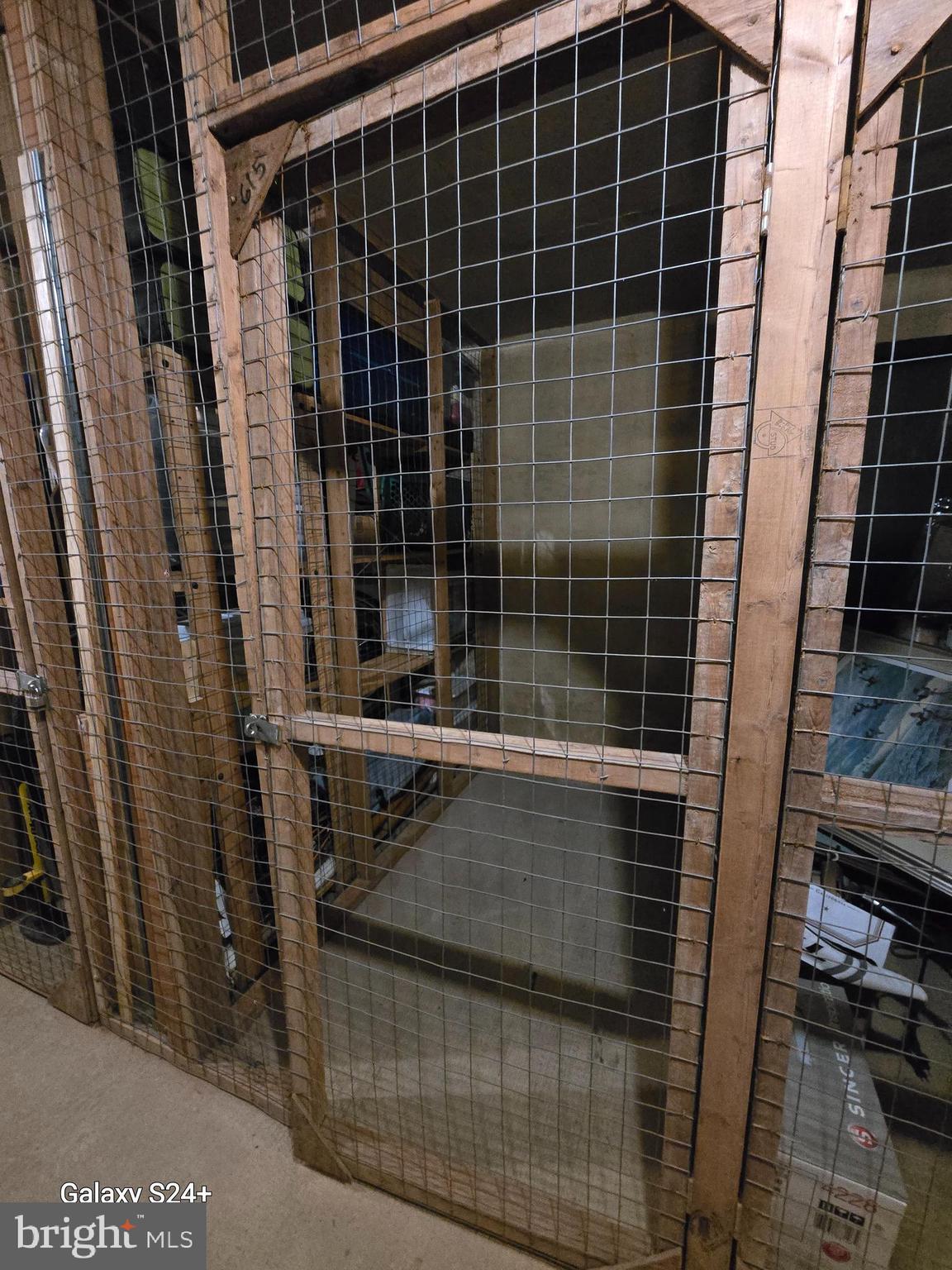 MONTEBELLO - Residential