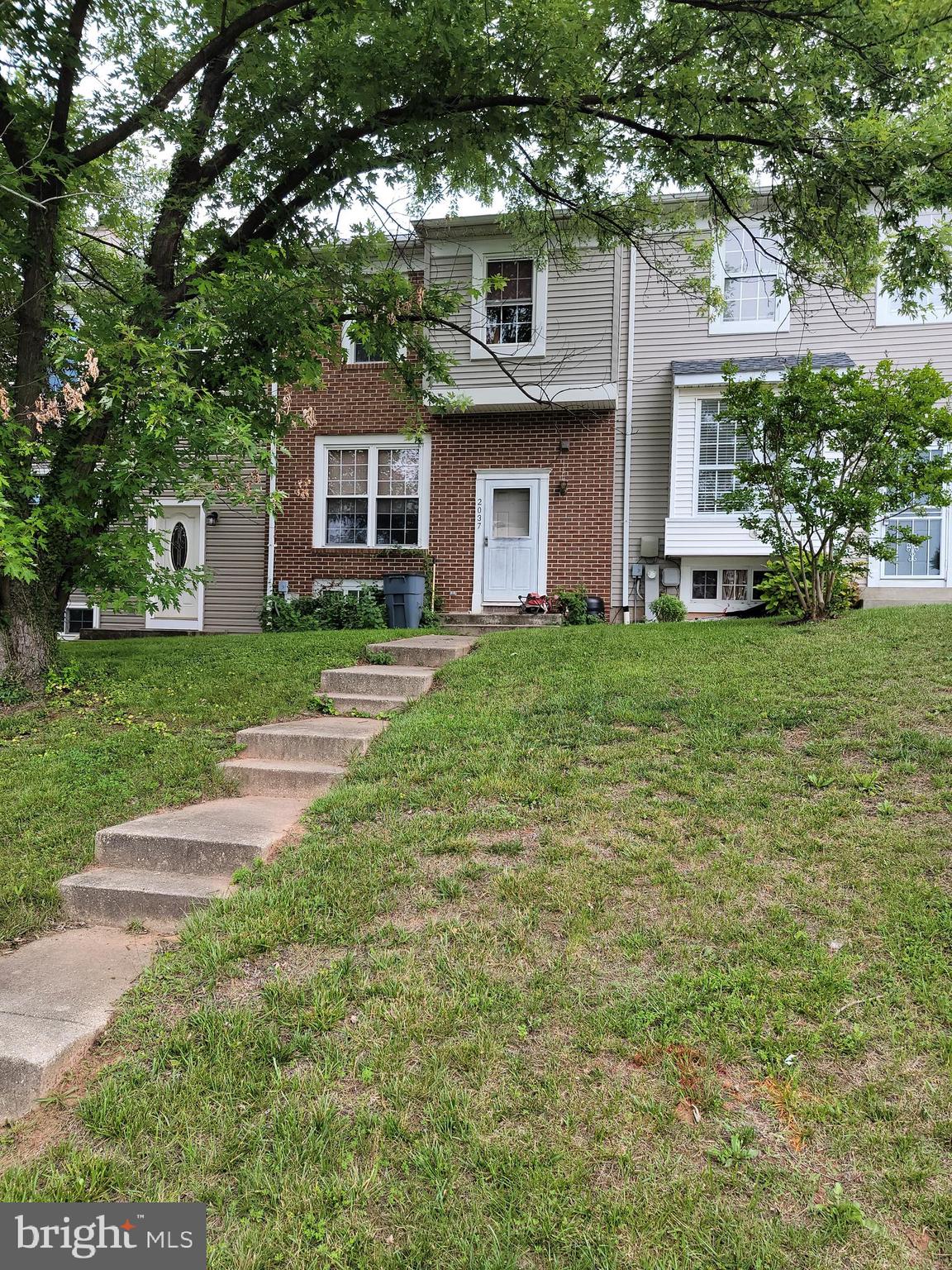 Listed and sold same day.