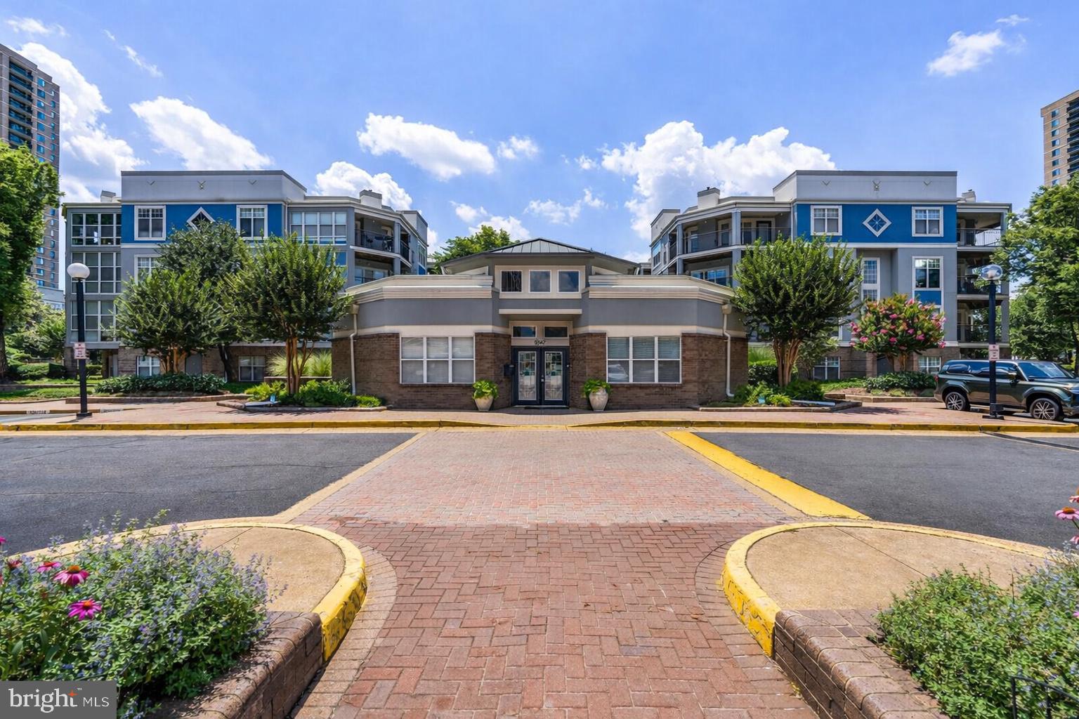 SAVOY PARK CONDOMINIUMS - Residential Lease