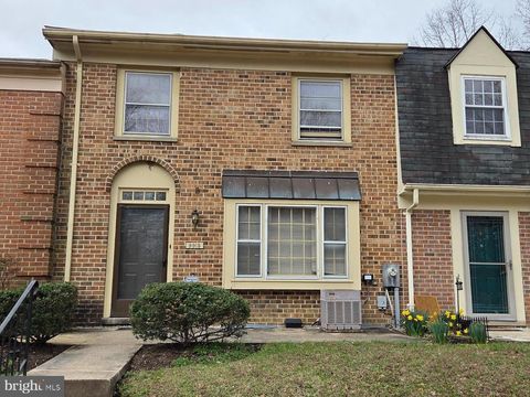 Condo For Sale - 9915 Whiskey Run<br/> LAUREL, MD 20723