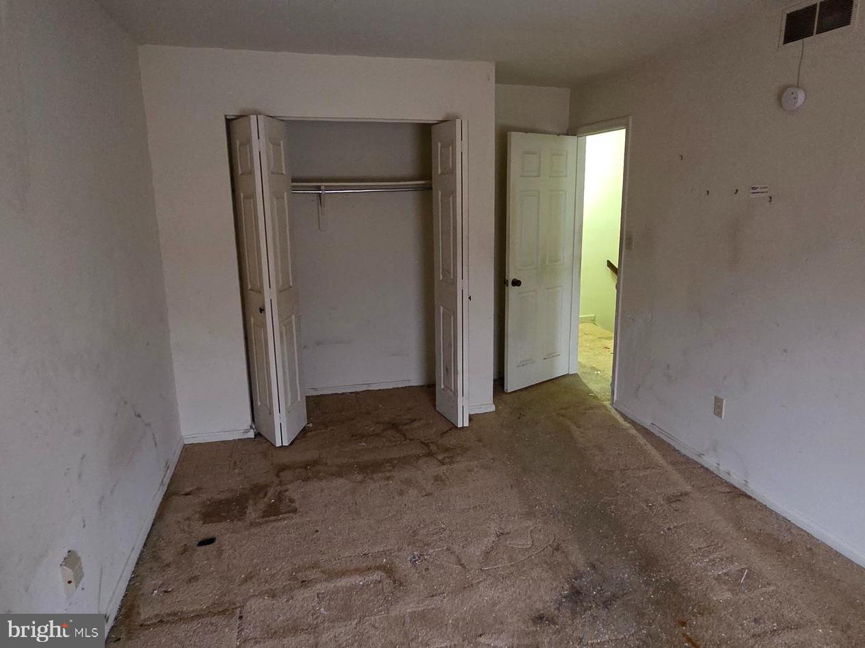 WHISKEY BOTTOM - Residential