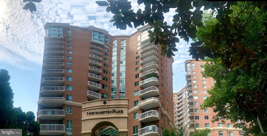 This beautiful, bright and spacious Penthouse studio comes  w/ full kitchen, plenty of storage and great views!.  It has been freshly painted and has granite countertops, stainless appliances, tall kitchen cabinets, marble  & wooden floor throughout.  It is ideal for buyers who enjoy care-free urban/city living and having a cozy and peaceful home .  Condo is garage gated w/ one assigned parking space and storage w/ secured building entrance, and 24/7 concierge service. 
Location can't be beat: On King St off 395 two blocks away from Alex West, the new town center with restaurants, Harris Teeter, urgency care, among others and walkable to Bailey's Cross Road. Just minutes away from DC, the new Amazon HQ, Old Town Alexandria, Shirlington, and 495/95. Available Public transportation in front of building.
If you want to enjoy the newly developed and urbanized King St and Alexandria City area, this is a great opportunity!