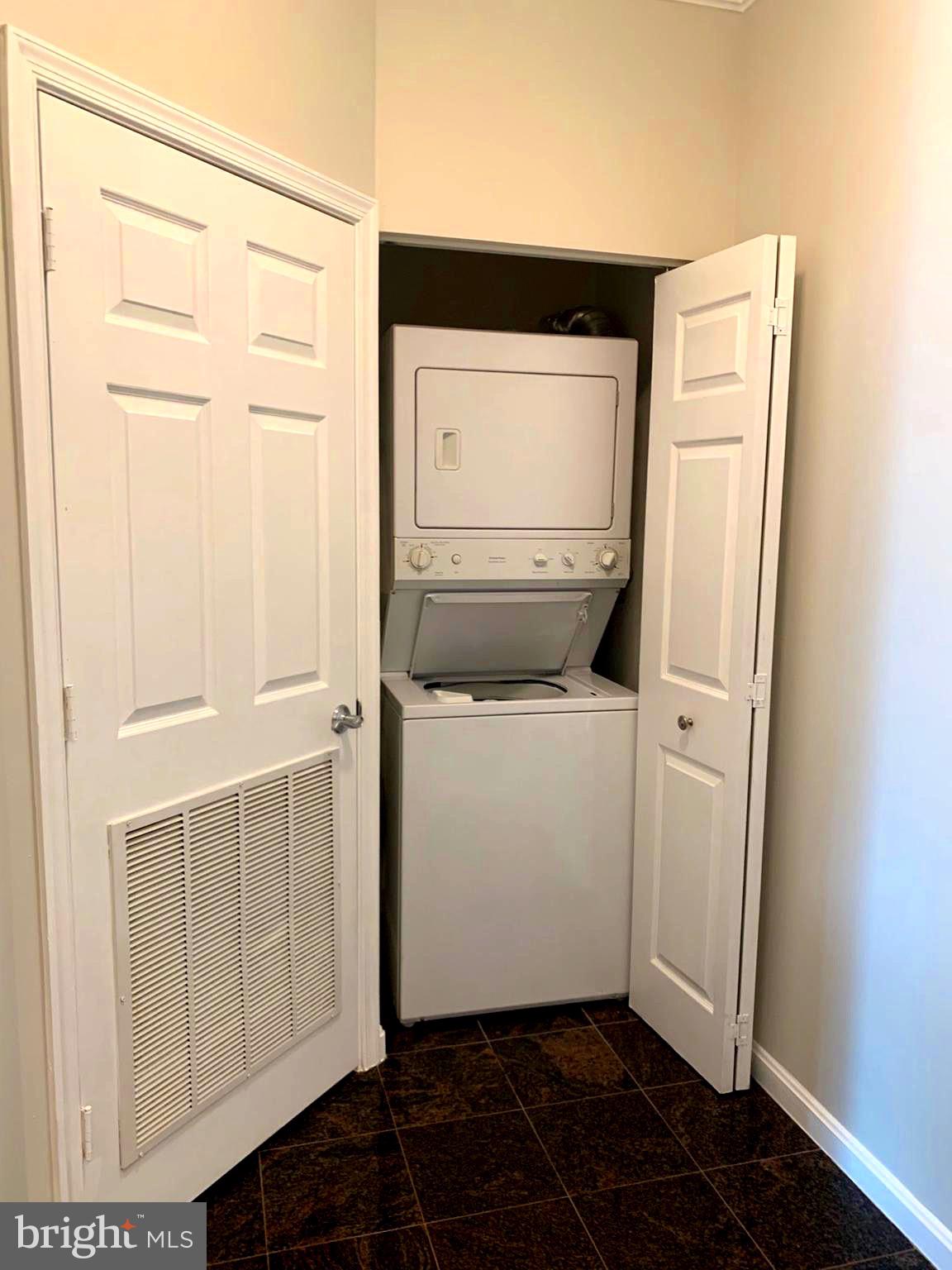 NORTHAMPTON PLACE - Residential