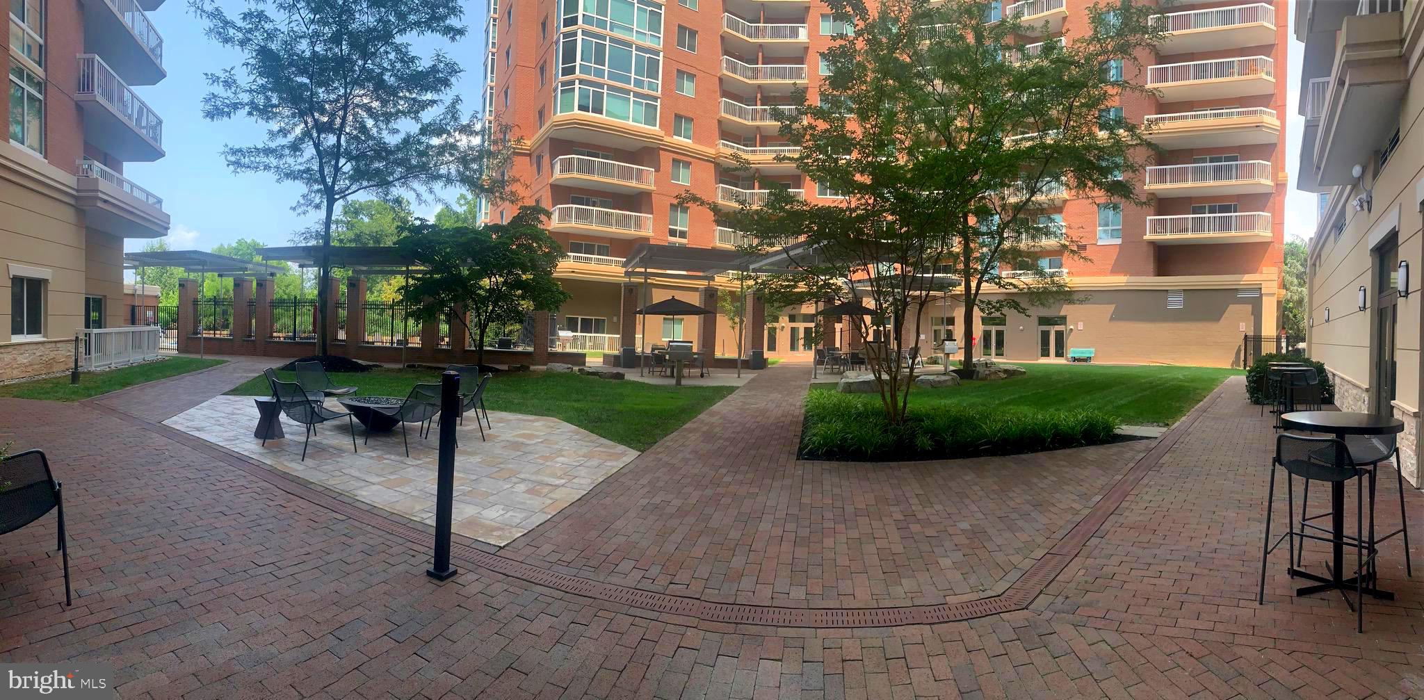 NORTHAMPTON PLACE - Residential