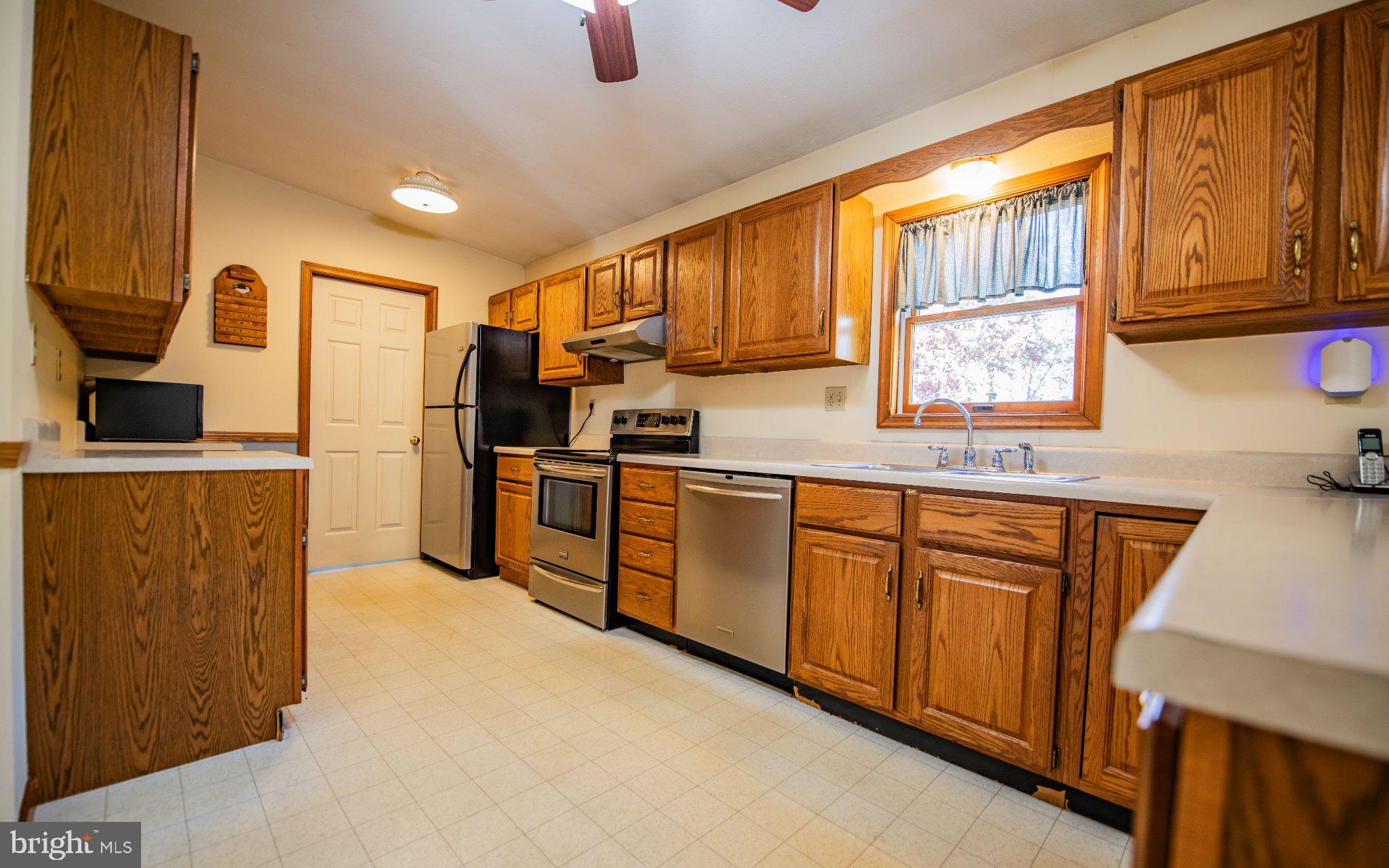 33 QUIGGLE AVENUE