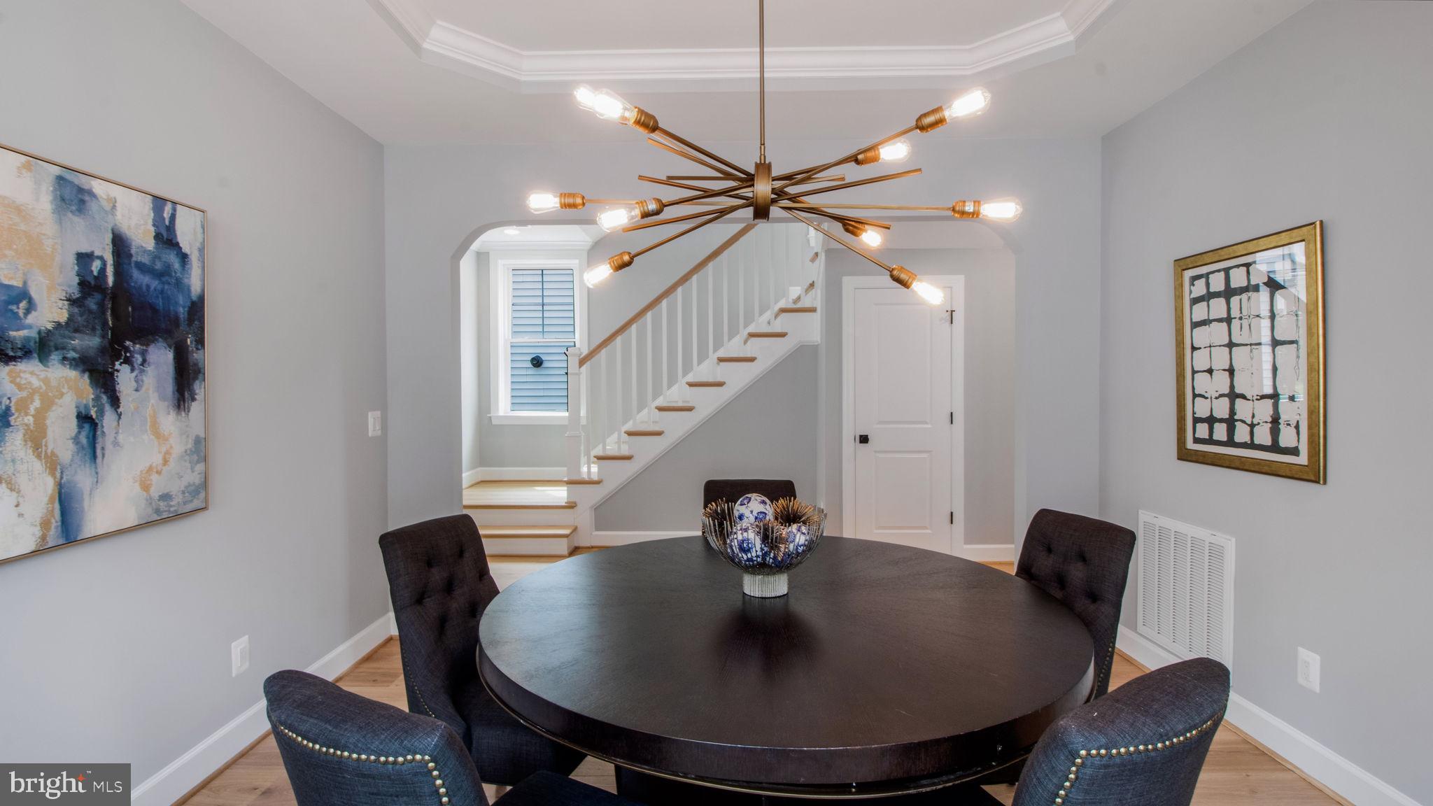 ROSEMONT - Residential