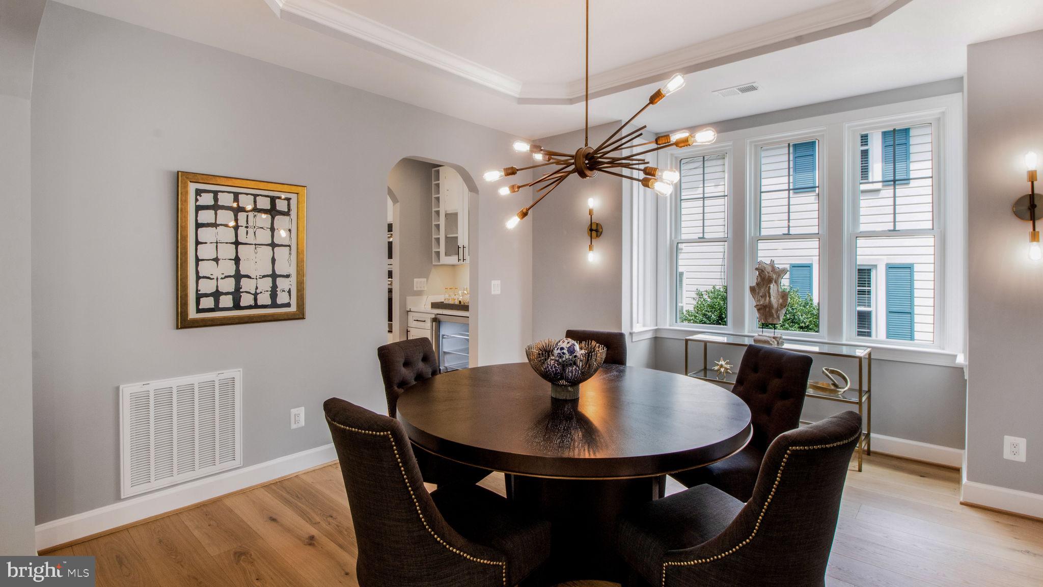 ROSEMONT - Residential