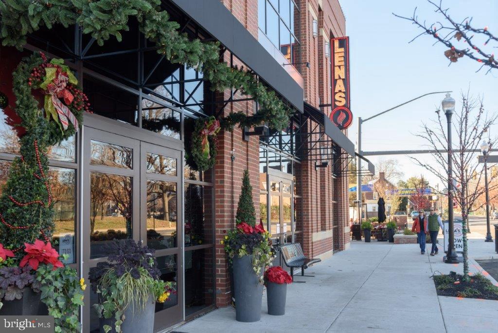 ROSEMONT - Residential