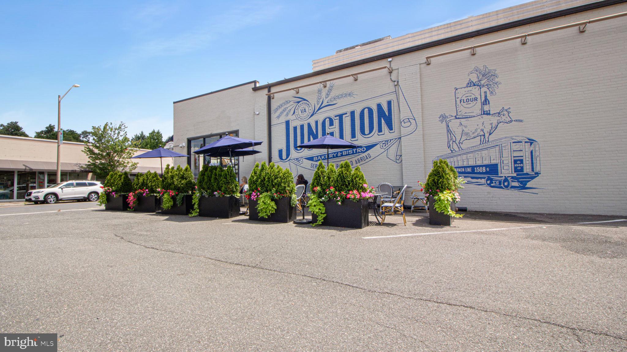 ROSEMONT - Residential