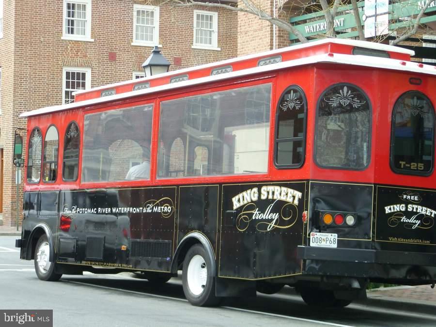 ROSEMONT - Residential