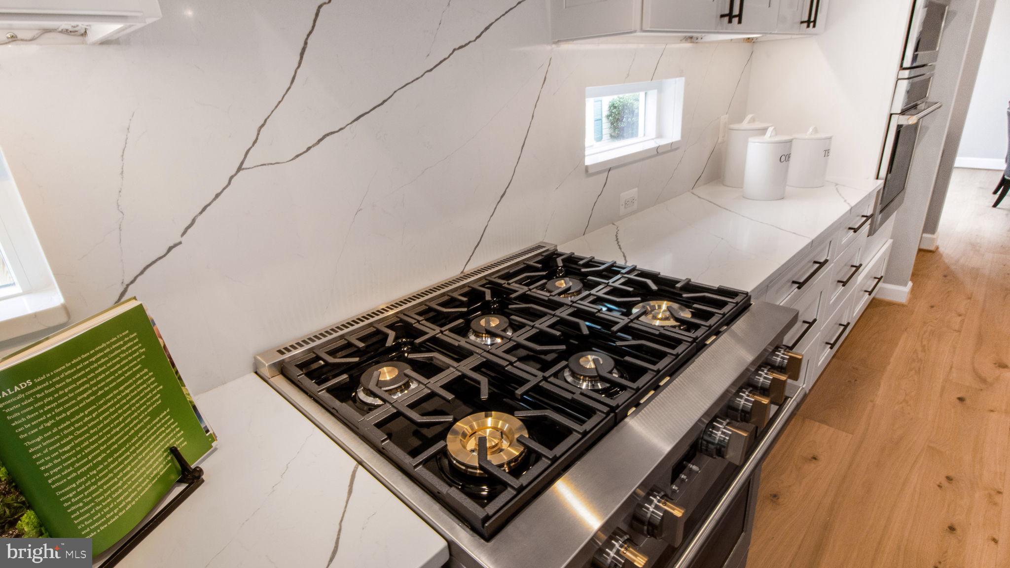 ROSEMONT - Residential