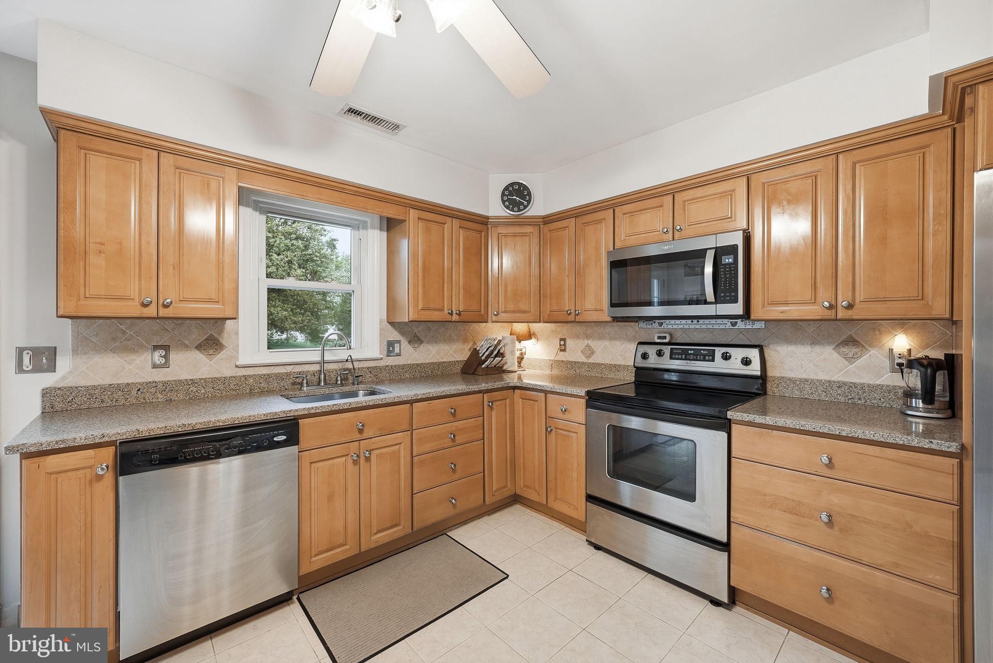 DAMASCUS OUTSIDE - Residential