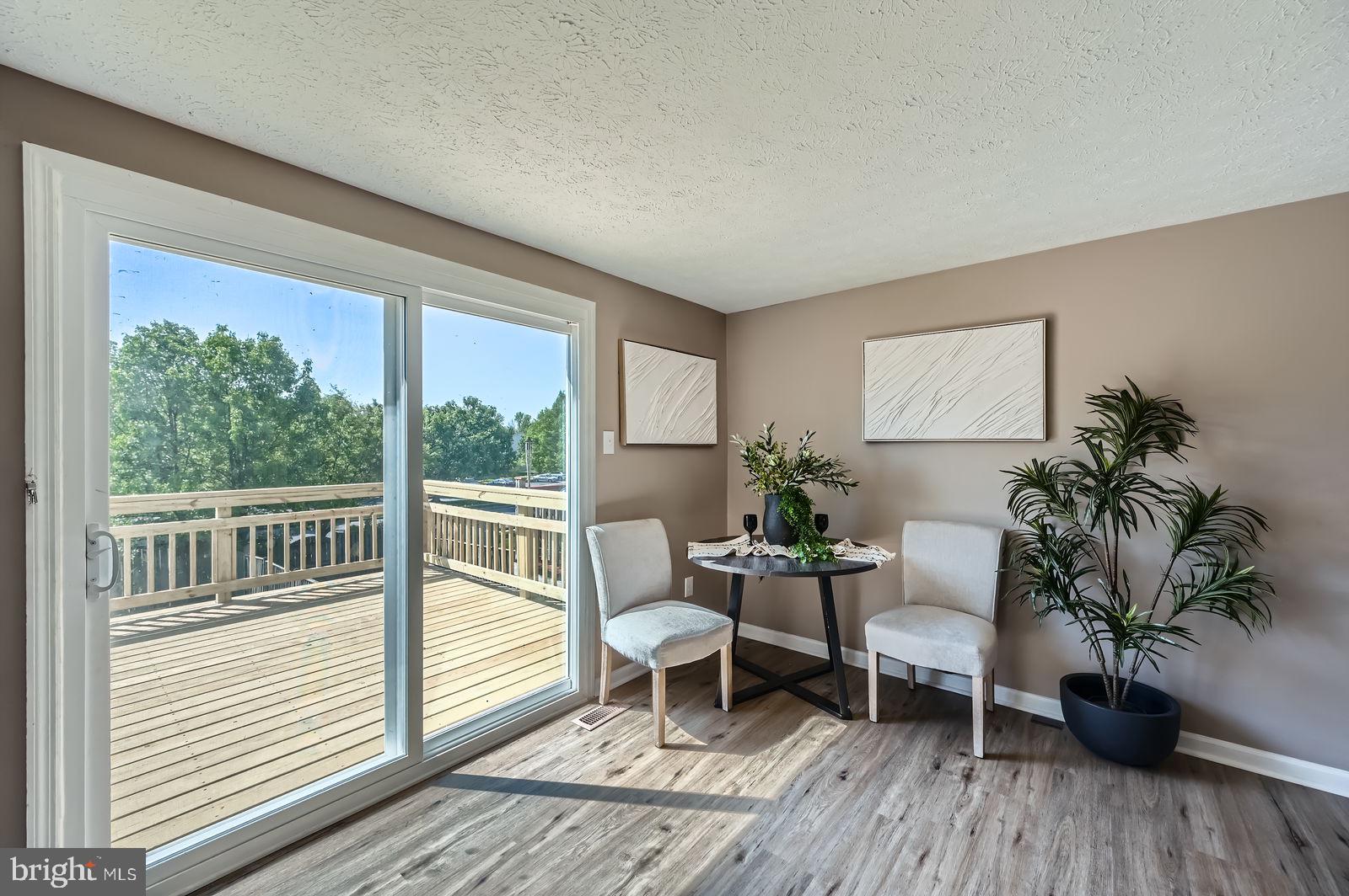 PARKVIEW TRAIL - Residential