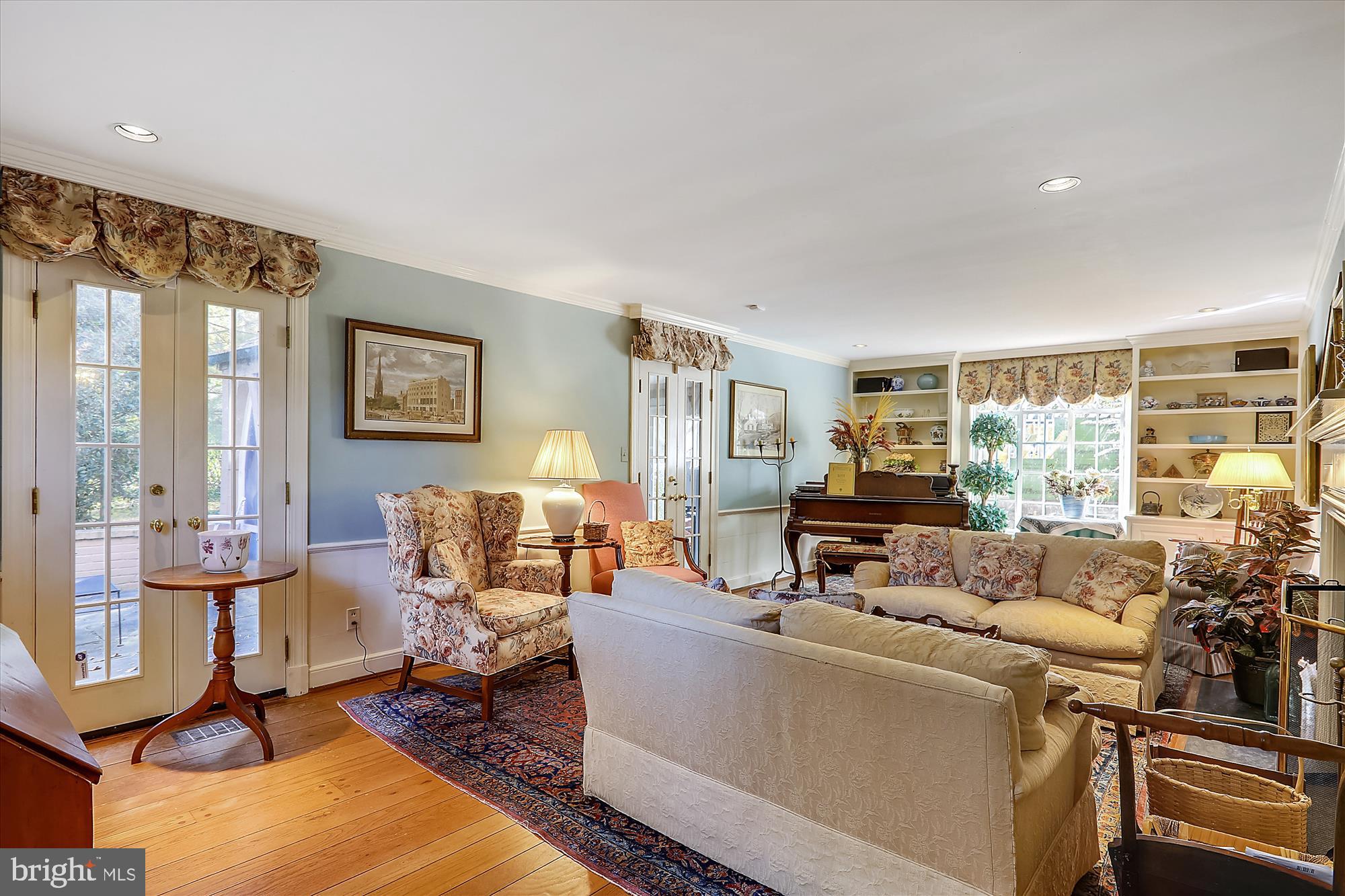 GREENWICH FOREST - Residential